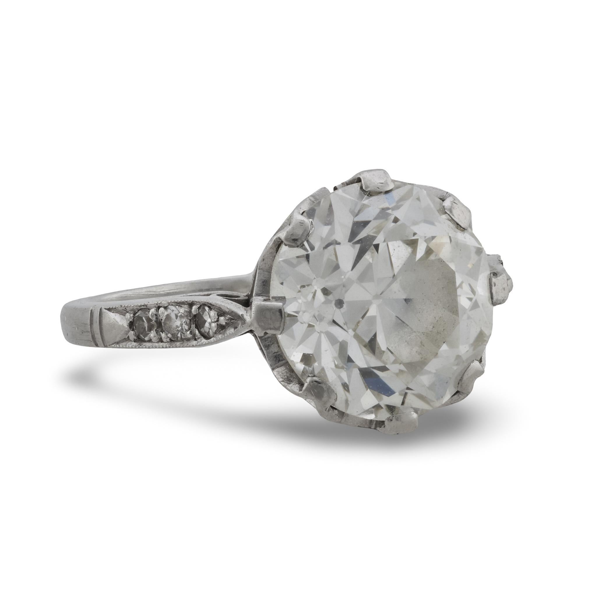 Anello di fidanzamento in platino con diamante vecchio taglio europeo Art Deco GIA da 3.28 carati In condizioni buone in vendita a Beverly Hills, CA