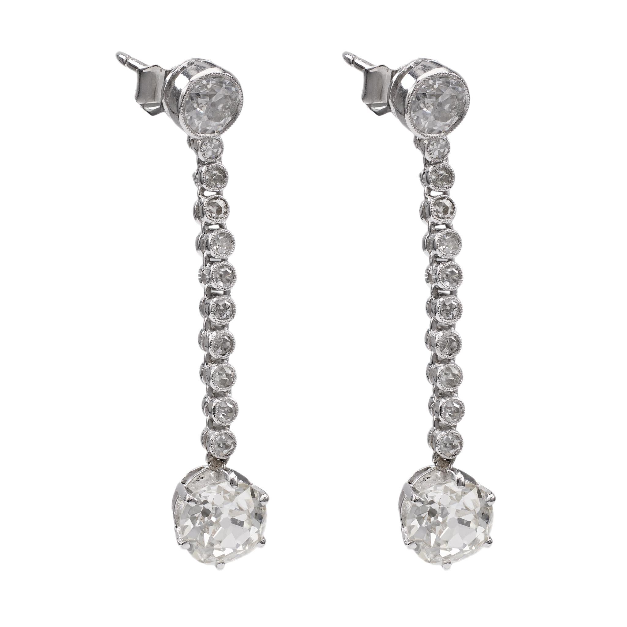 Women's or Men's Art Deco GIA 3.30 Carat Total Weight Diamond Platinum Dangle Earrings For Sale