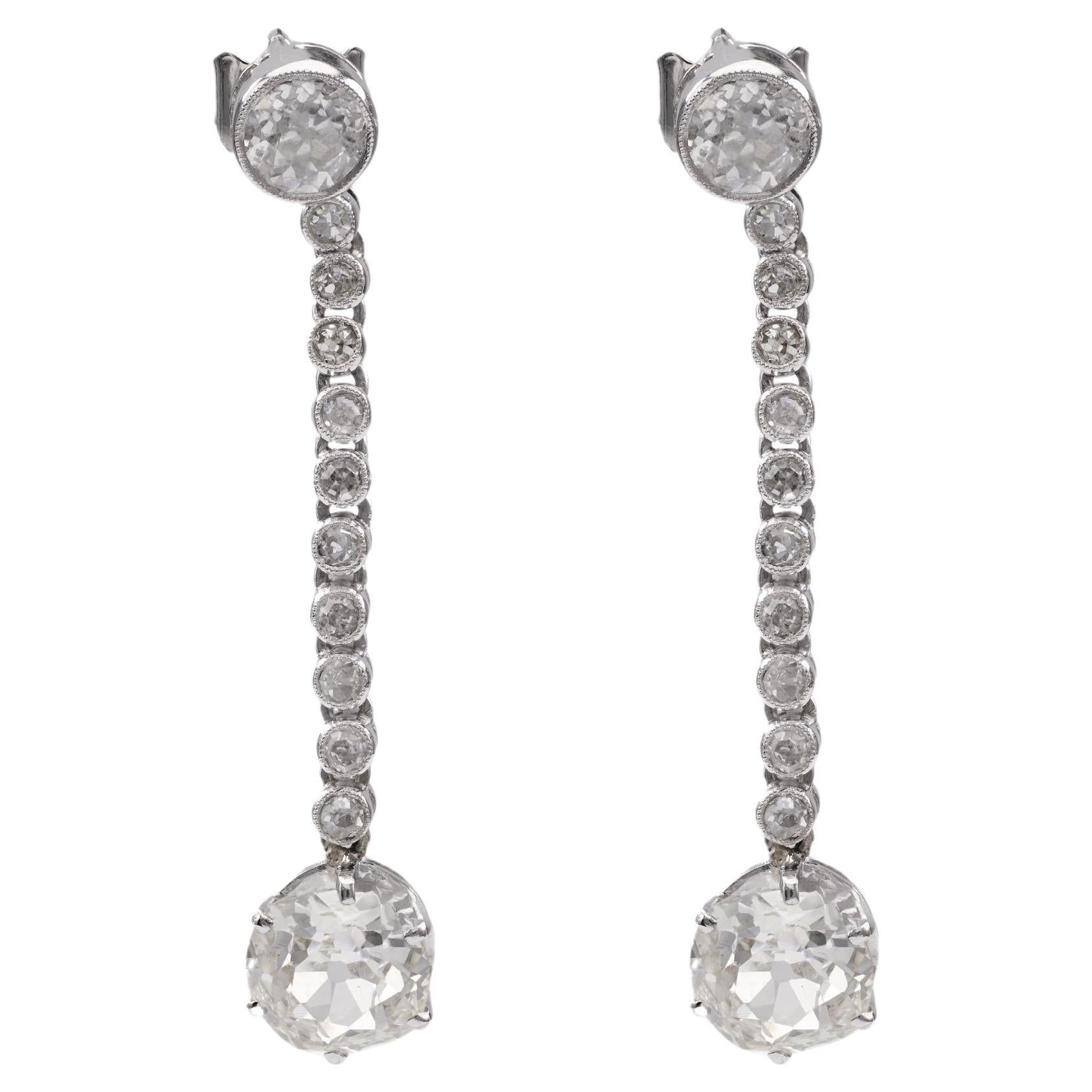 Art Deco GIA 3.30 Carat Total Weight Diamond Platinum Dangle Earrings For Sale