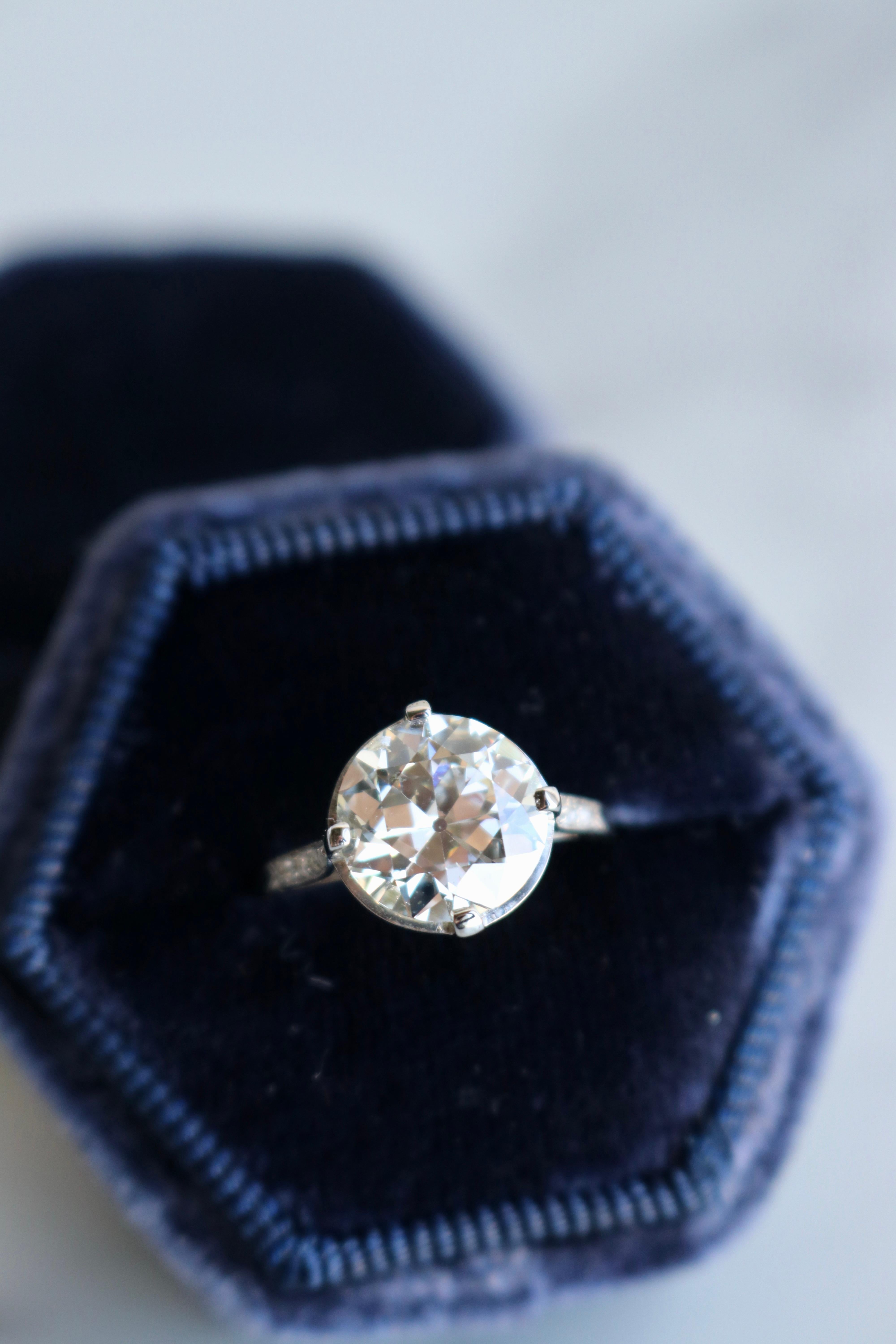 Art Deco GIA 3.42 Carat Old European Cut Diamond Platinum Ring 2