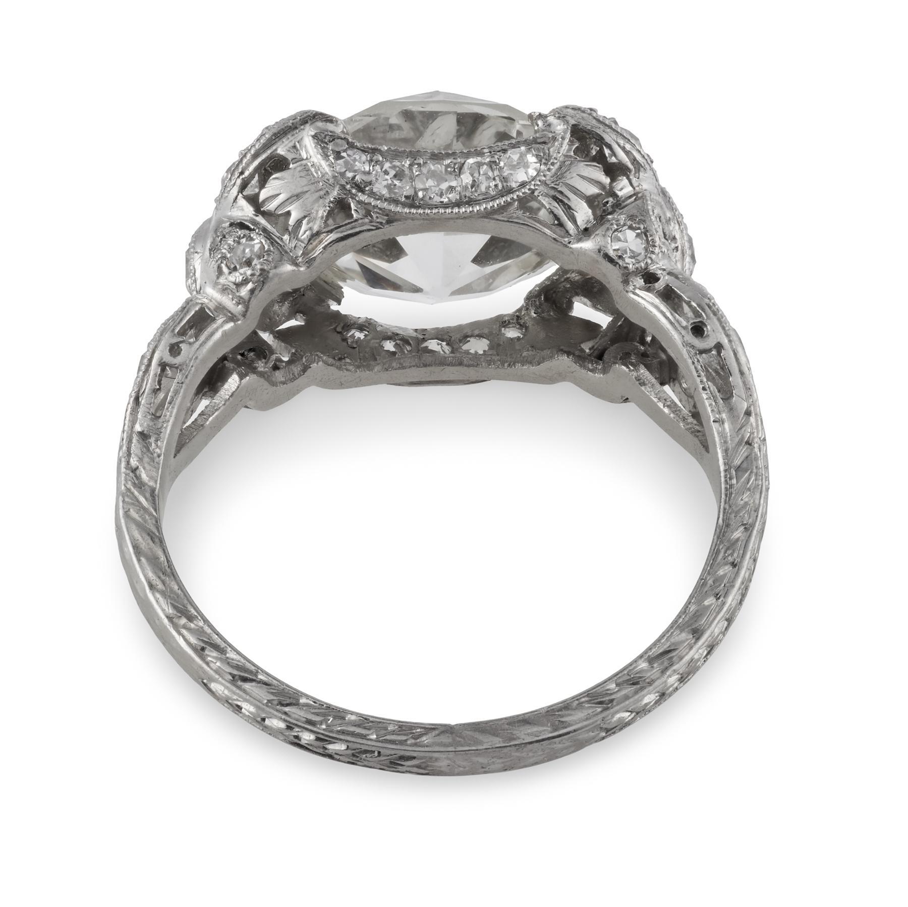Bague de fiançailles Art déco en platine avec diamant taille européenne ancienne de 3.57 carats certifié GIA en vente 1