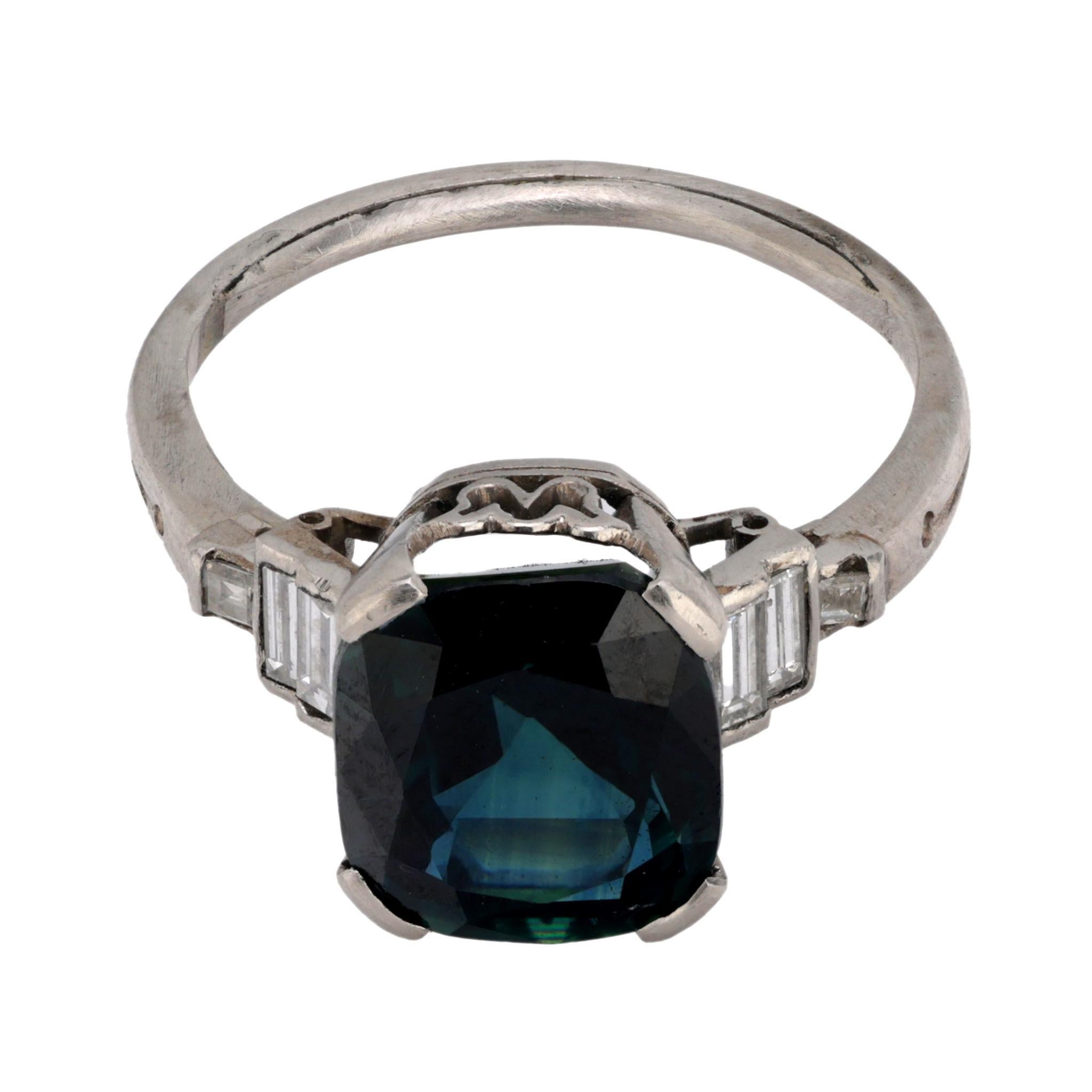 Cushion Cut Art Deco GIA 4.5 carat no heat sapphire diamond platinum ring For Sale