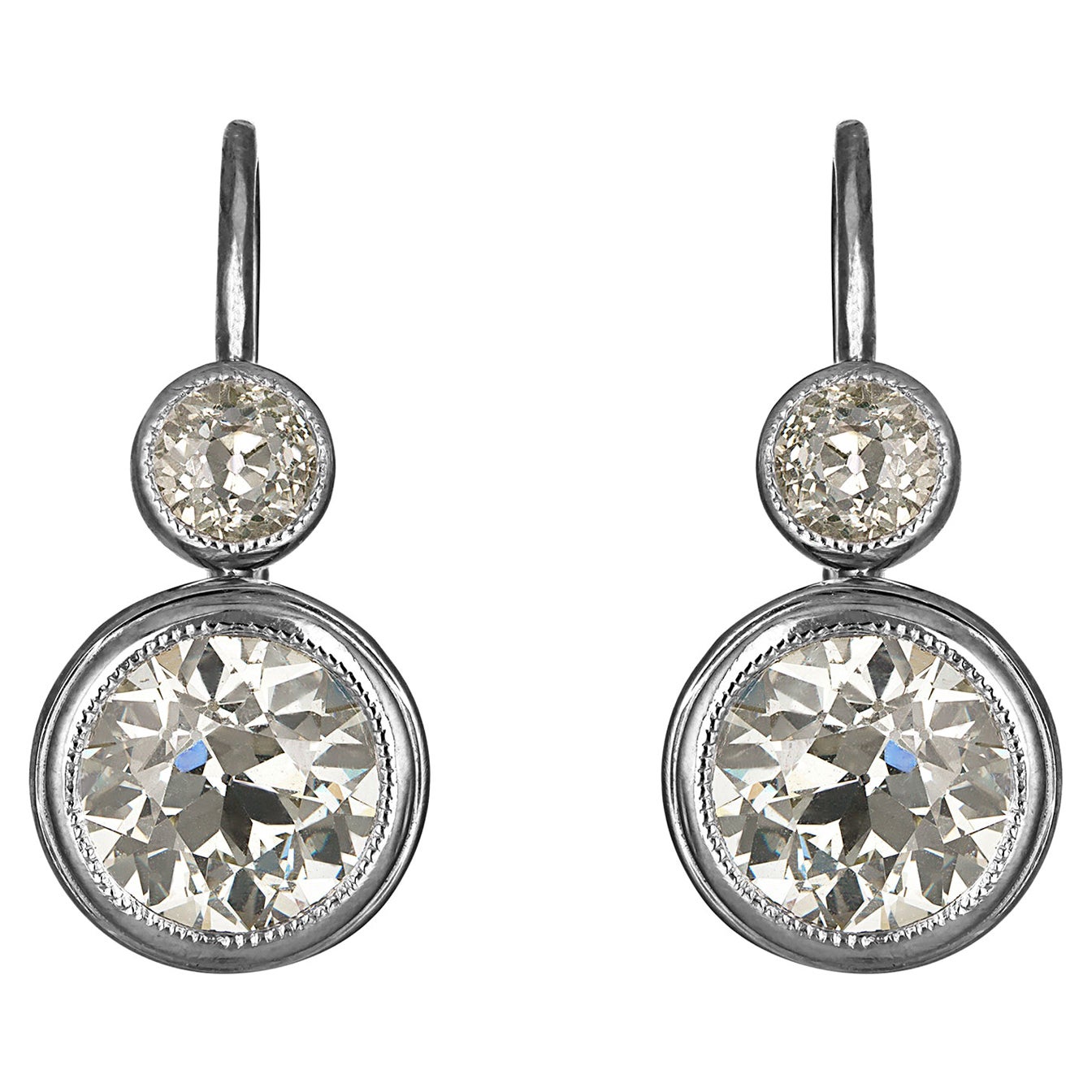 Art Deco GIA 4,66 Karat Diamant-Tropfen-Ohrringe aus Platin mit alteuropäischem Schliff und Platin 14K