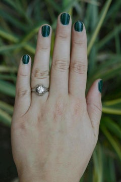 Art Deco GIA Certified 0.90 Carat Vintage Diamond Engagement Ring