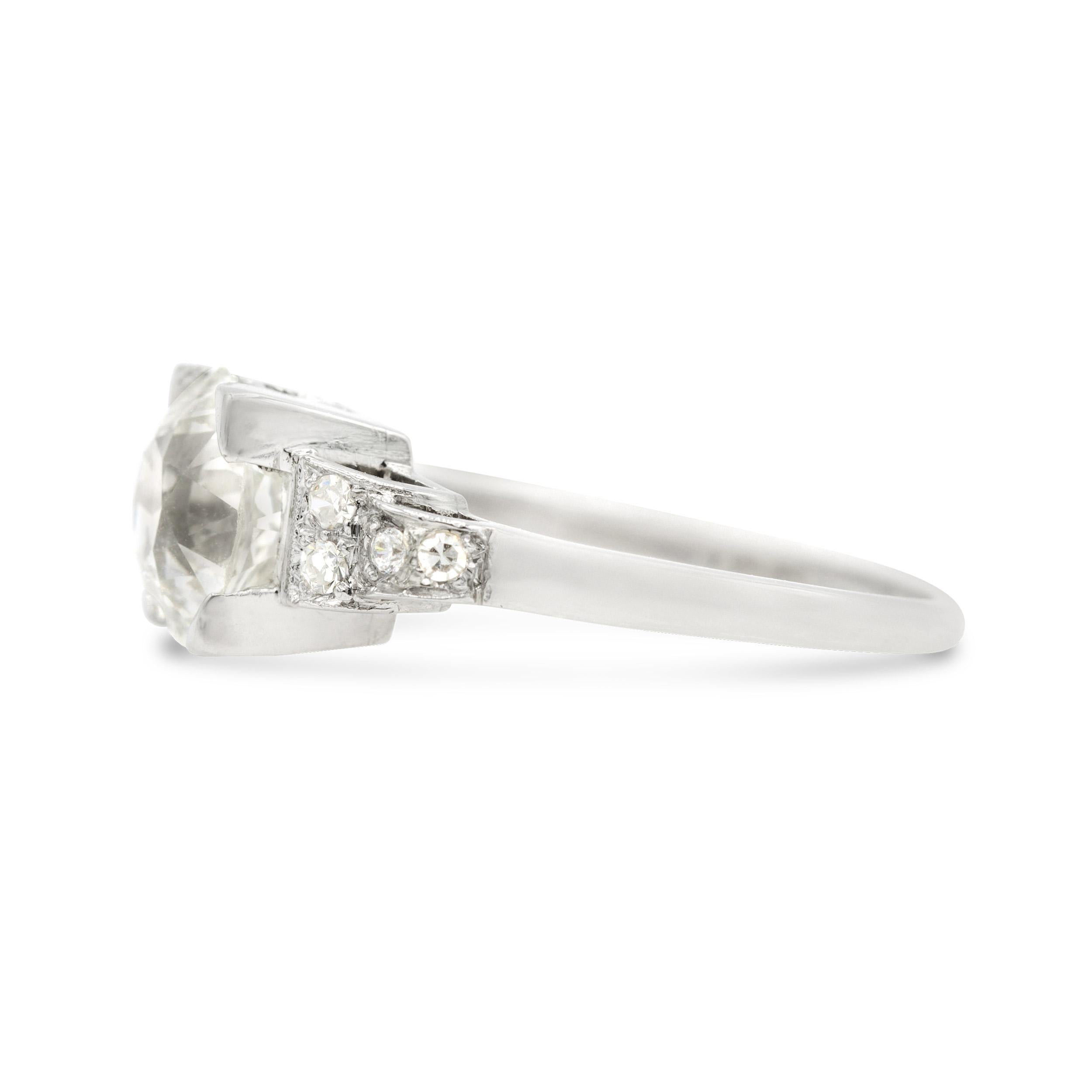 Art Deco GIA Certified 2.31 Ct. Diamond Engagement Ring L SI2 in Platinum In Good Condition For Sale In New York, NY