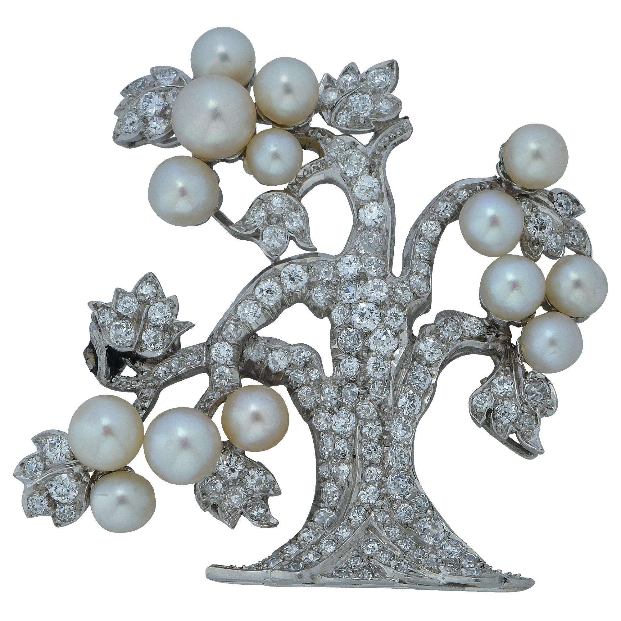 Art Deco GIA Certified Natural Pearl and Diamond Brooch