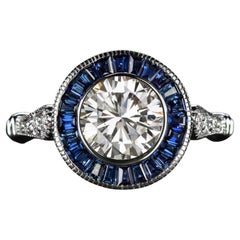 Anillo Blanco Art Decó GIA de Diamantes y Zafiros en Oro Blanco de 14K