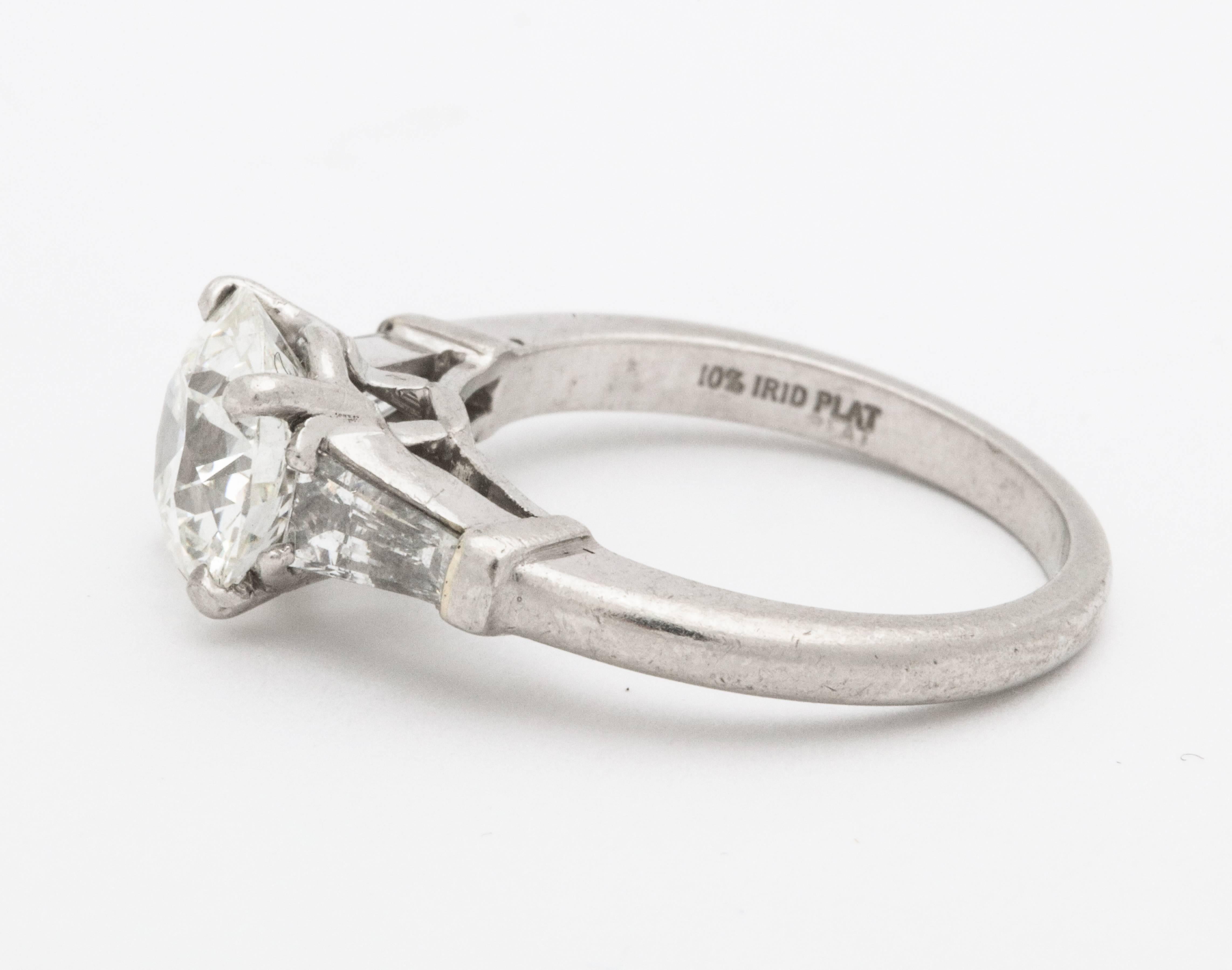 vs2 diamond engagement rings
