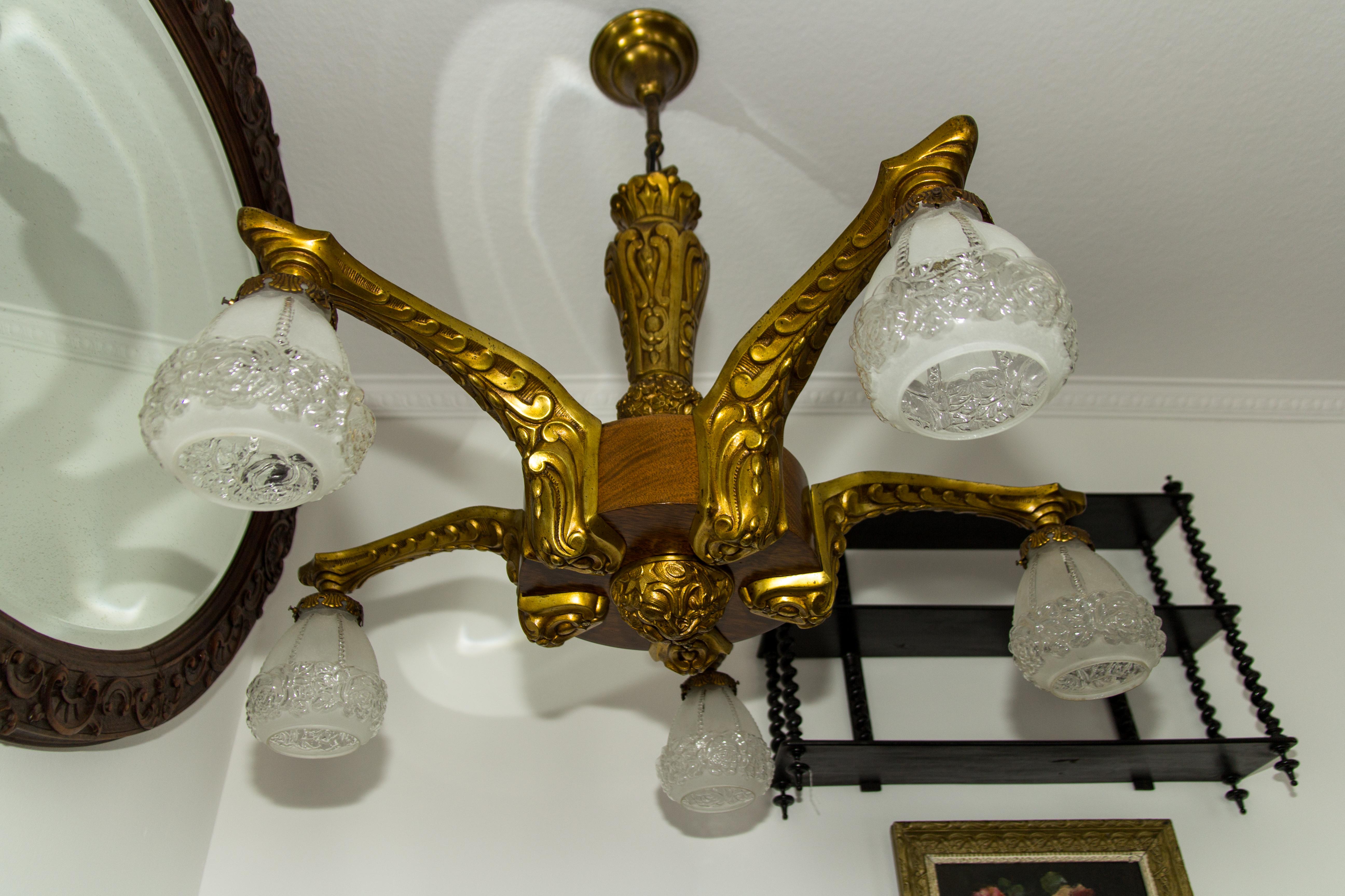 Art Deco Gilt Bronze and Wood Five-Light Chandelier 7