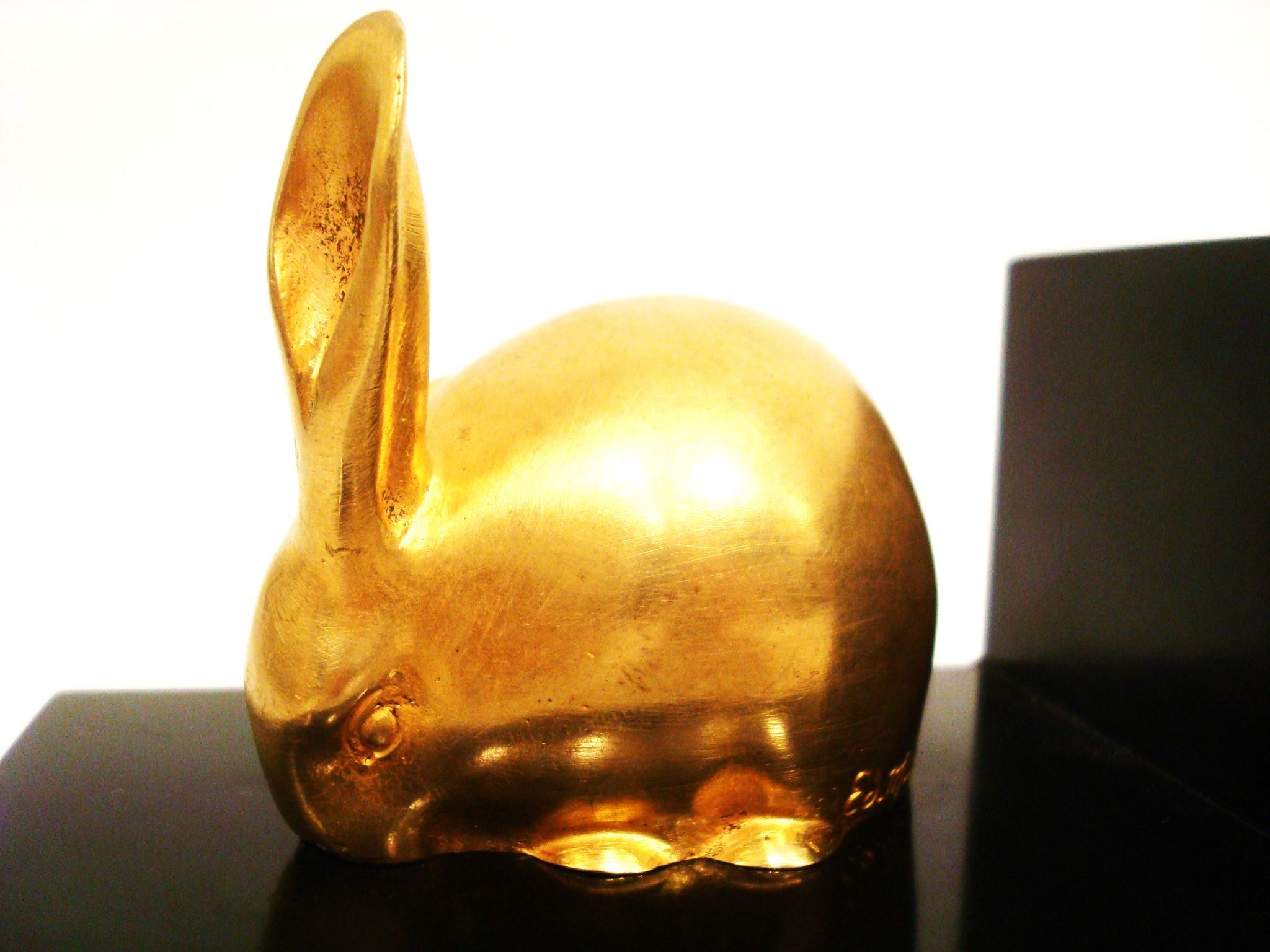 Buchstützen aus vergoldeter Bronze mit Kaninchen im Art déco-Stil, Edouard-Marcel Sandoz im Angebot 8