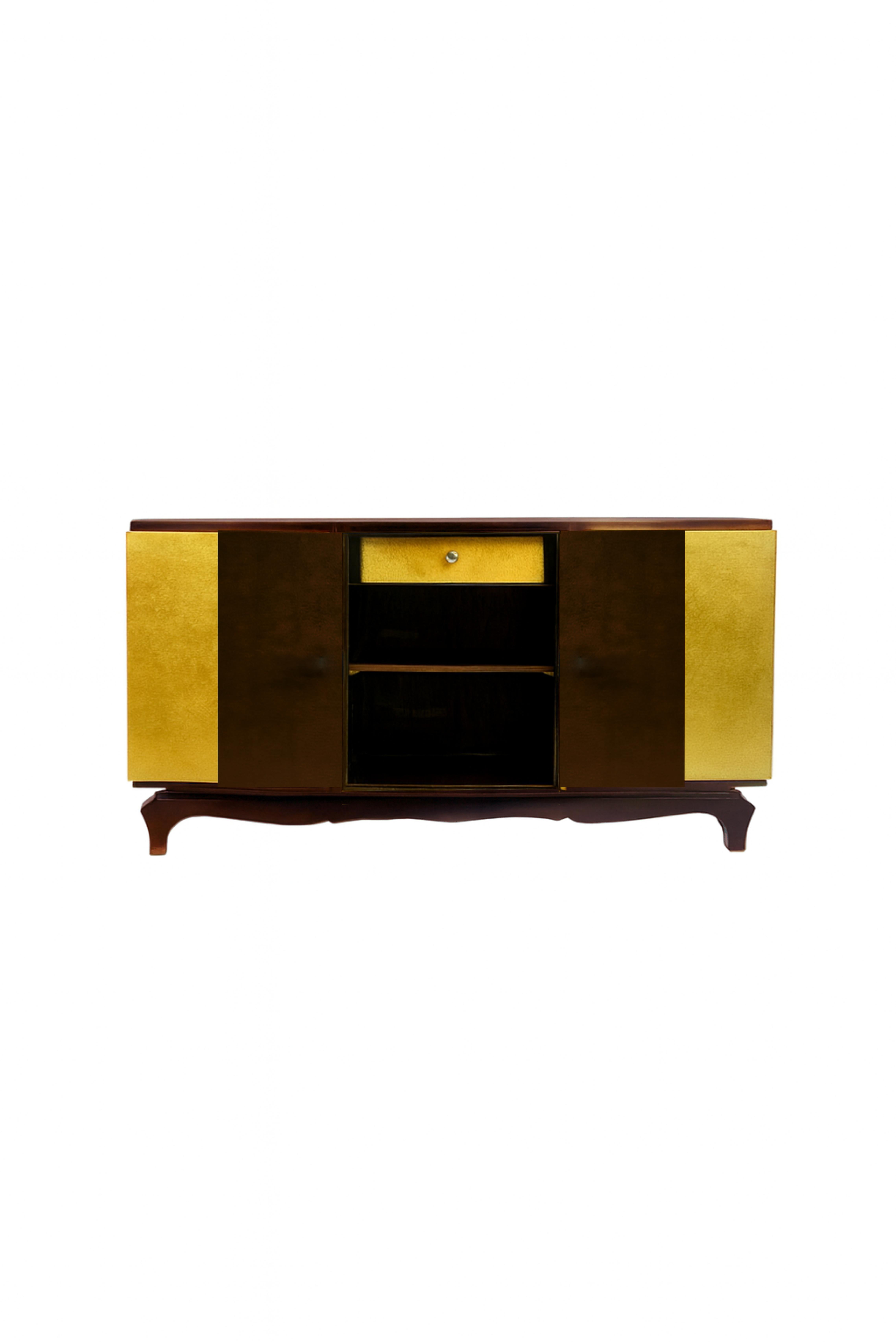 Art Deco Gilt Walnut Credenza , 20th Century In Good Condition For Sale In Lisbon, PT