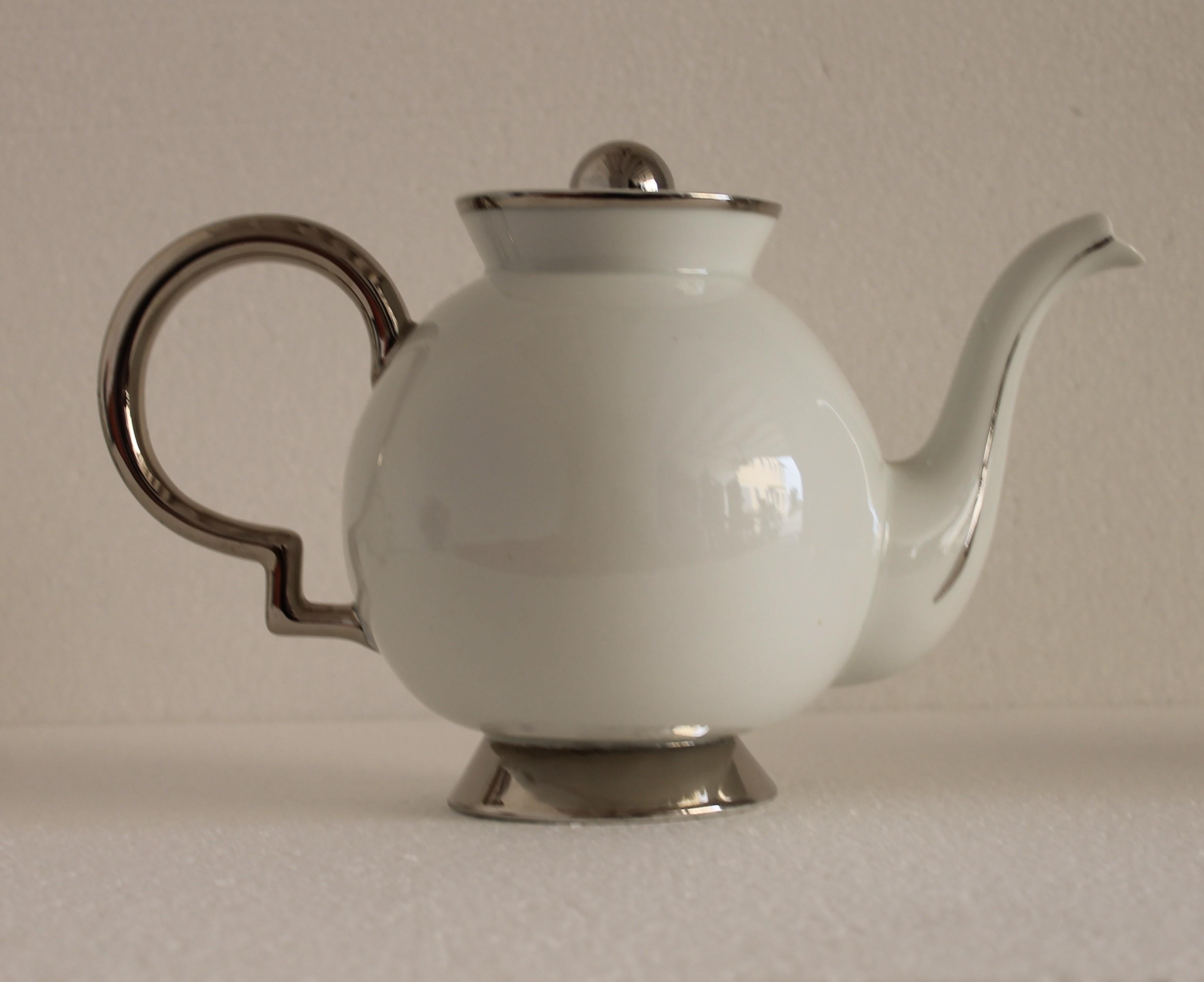 Mid-20th Century Art Deco Gio Ponti for Richard Ginori White Porcelain Tea Set, Italy 1932