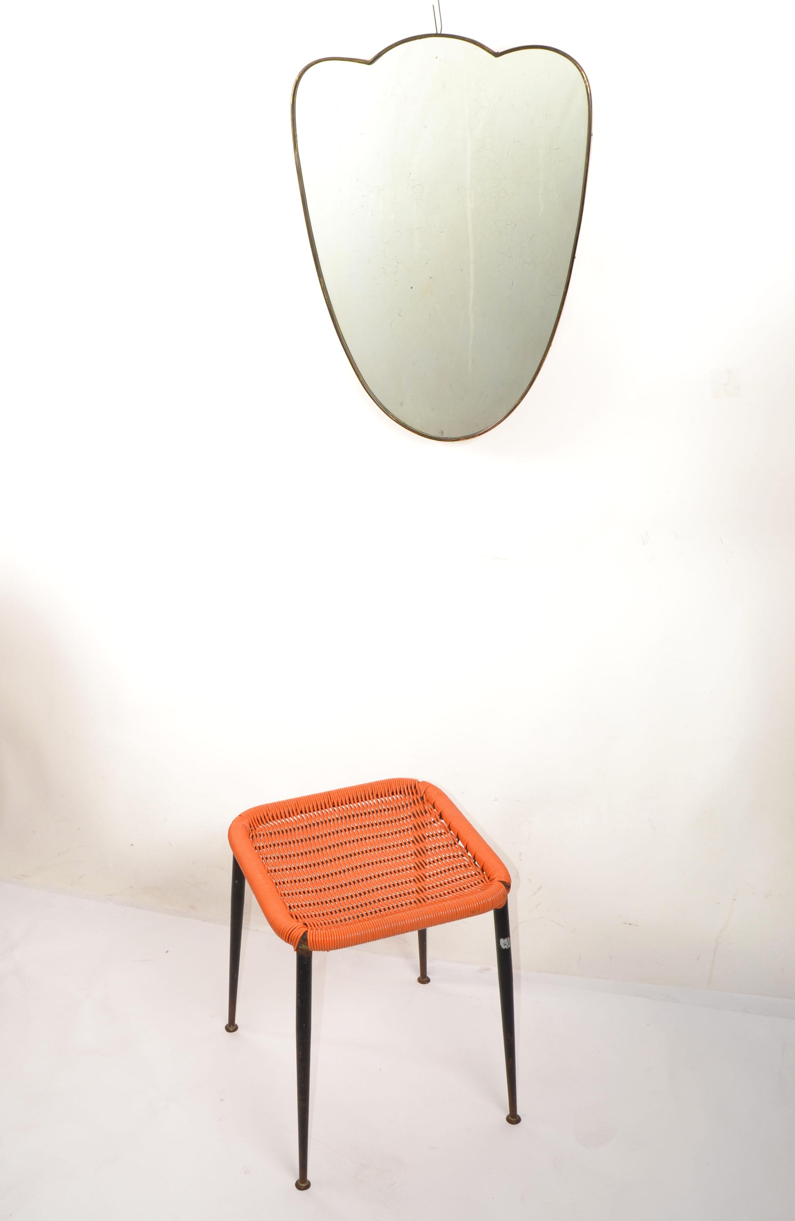 Laiton Miroir mural Art Déco Gio Ponti en bois et laiton Italie 1940 similaire Buffa en vente