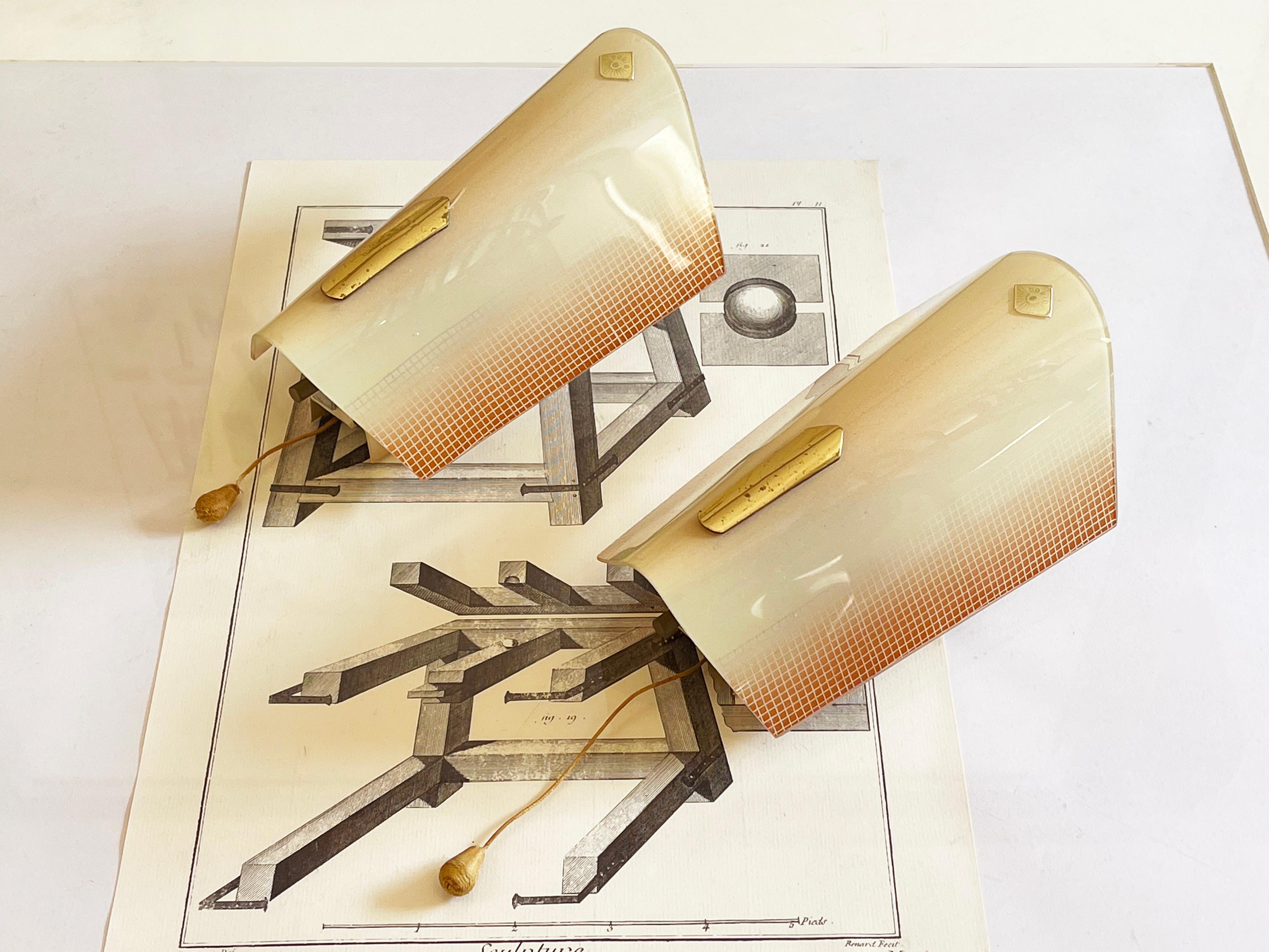 Art Deco Glas Funnel Set of 2 Wall Lamps by Doria Leuchten in Orange, Germany In Good Condition For Sale In Andernach, DE
