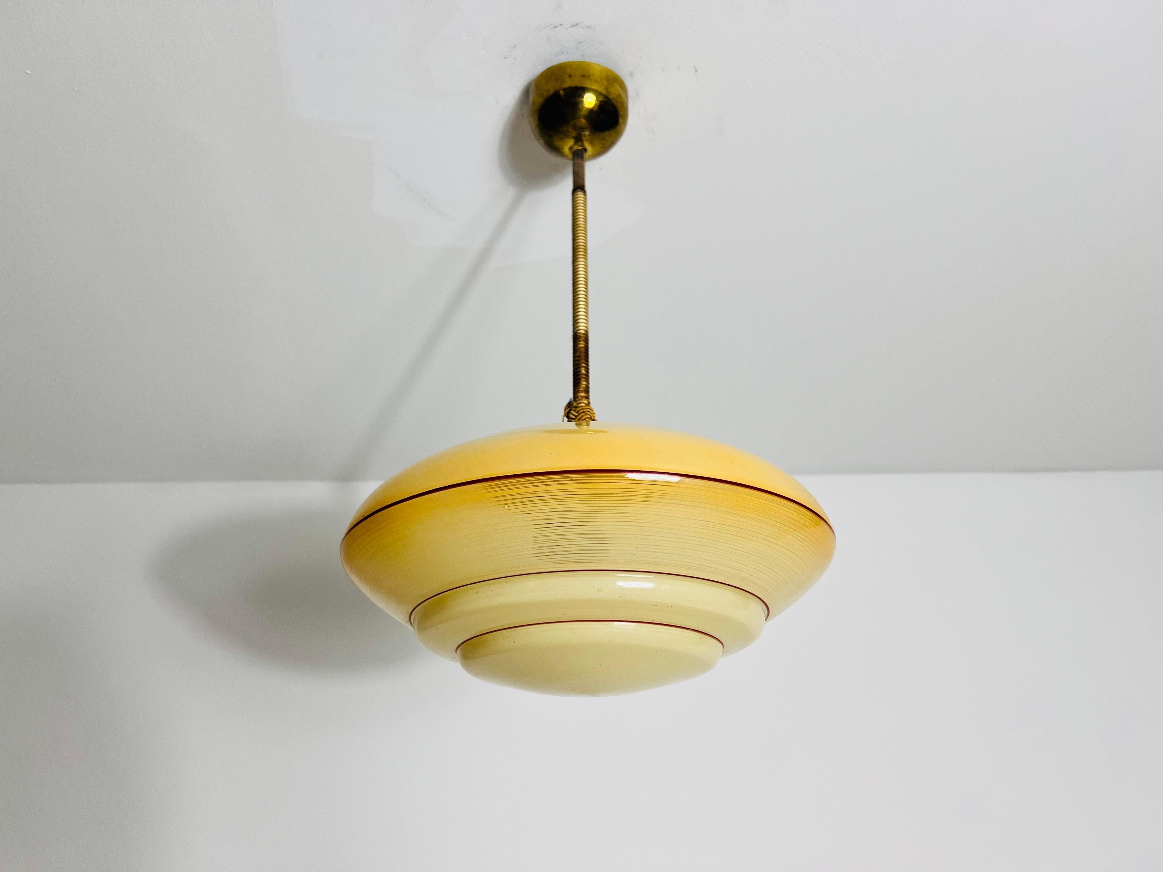 Tedesco Lampada da soffitto in vetro e ottone Art Deco, anni '30, Germania in vendita
