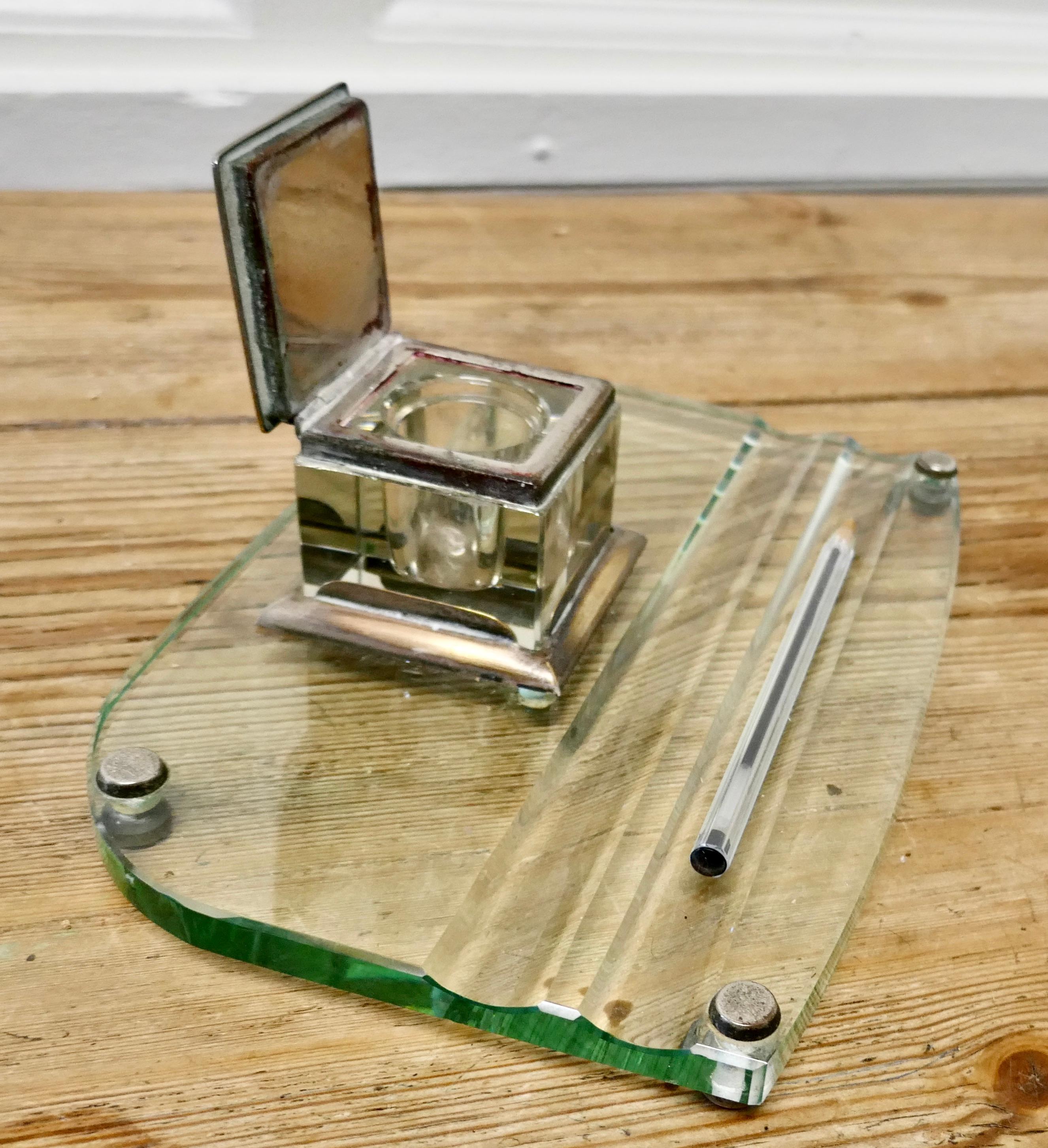 Art Deco Glass and Brass Desk Inkwell with Pen Rest For Sale 2