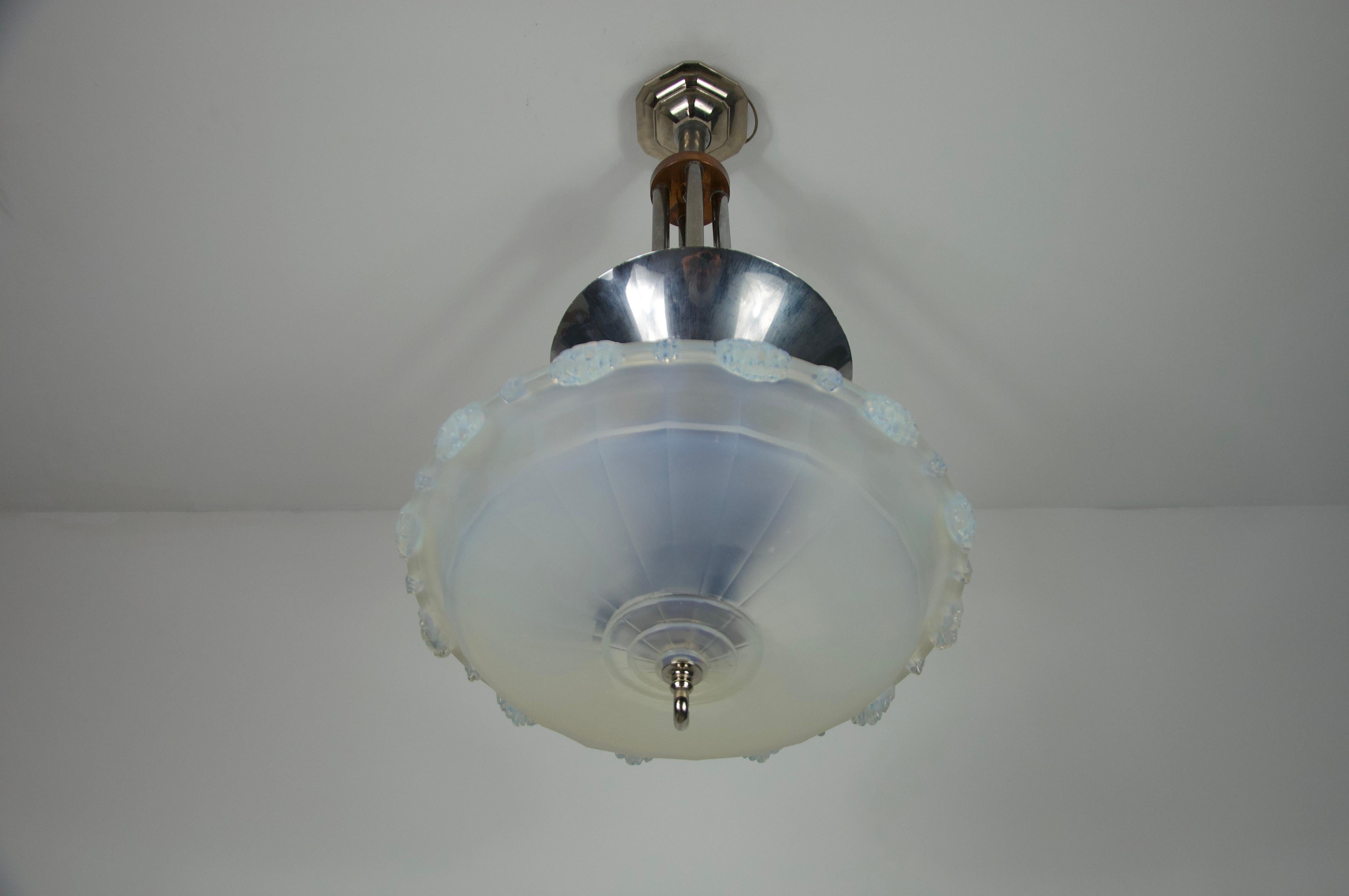 Lámpara de techo Art Decó de cristal y cromo, años 30, Alemania en venta 5