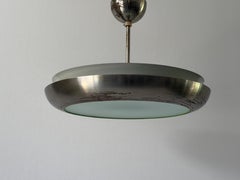 Lámpara de techo Art Decó de cristal y cromo, años 1940, Alemania