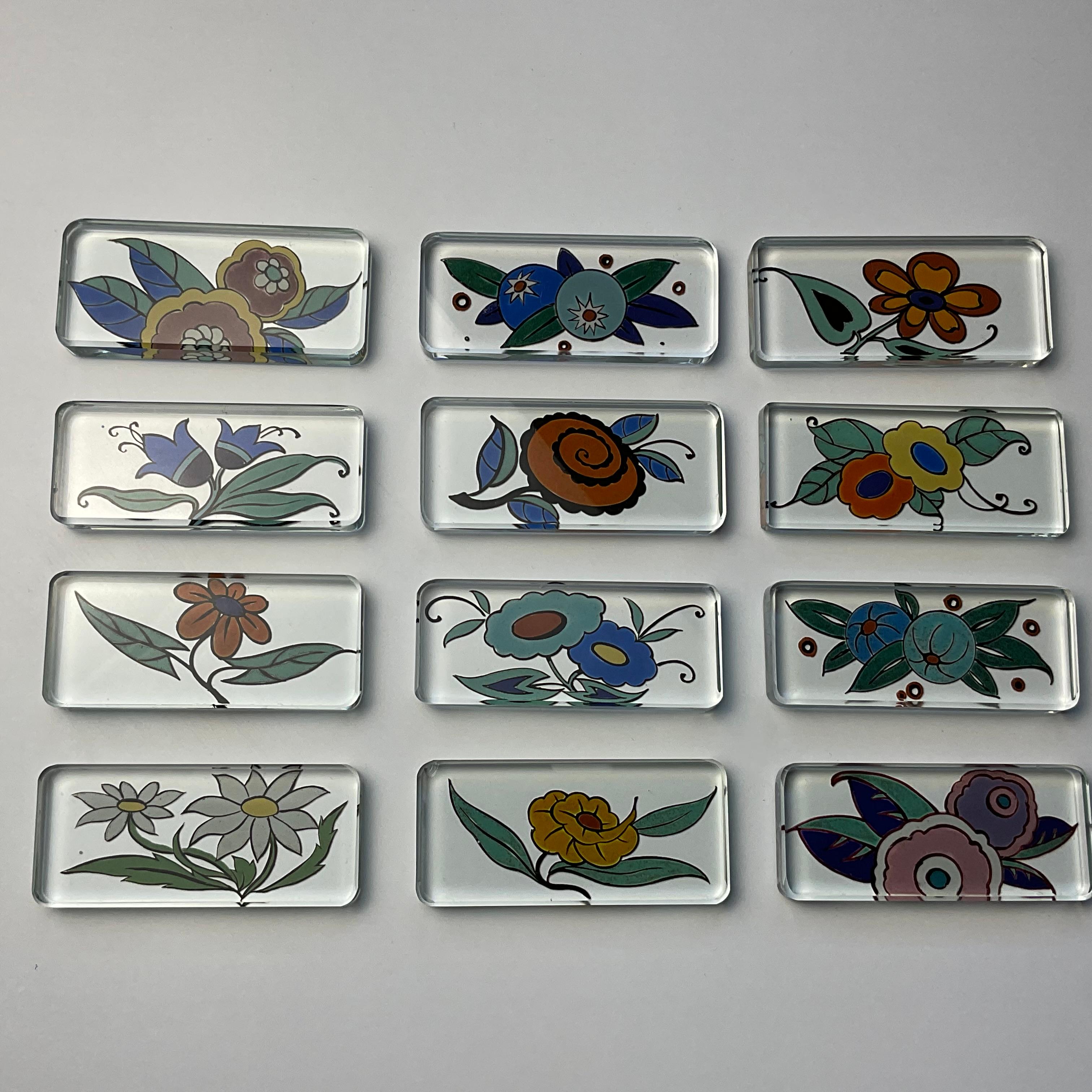 Early 20th Century Art Deco Glass and Enamel Knife Rests for Maison Delvaux Paris France 1925 For Sale