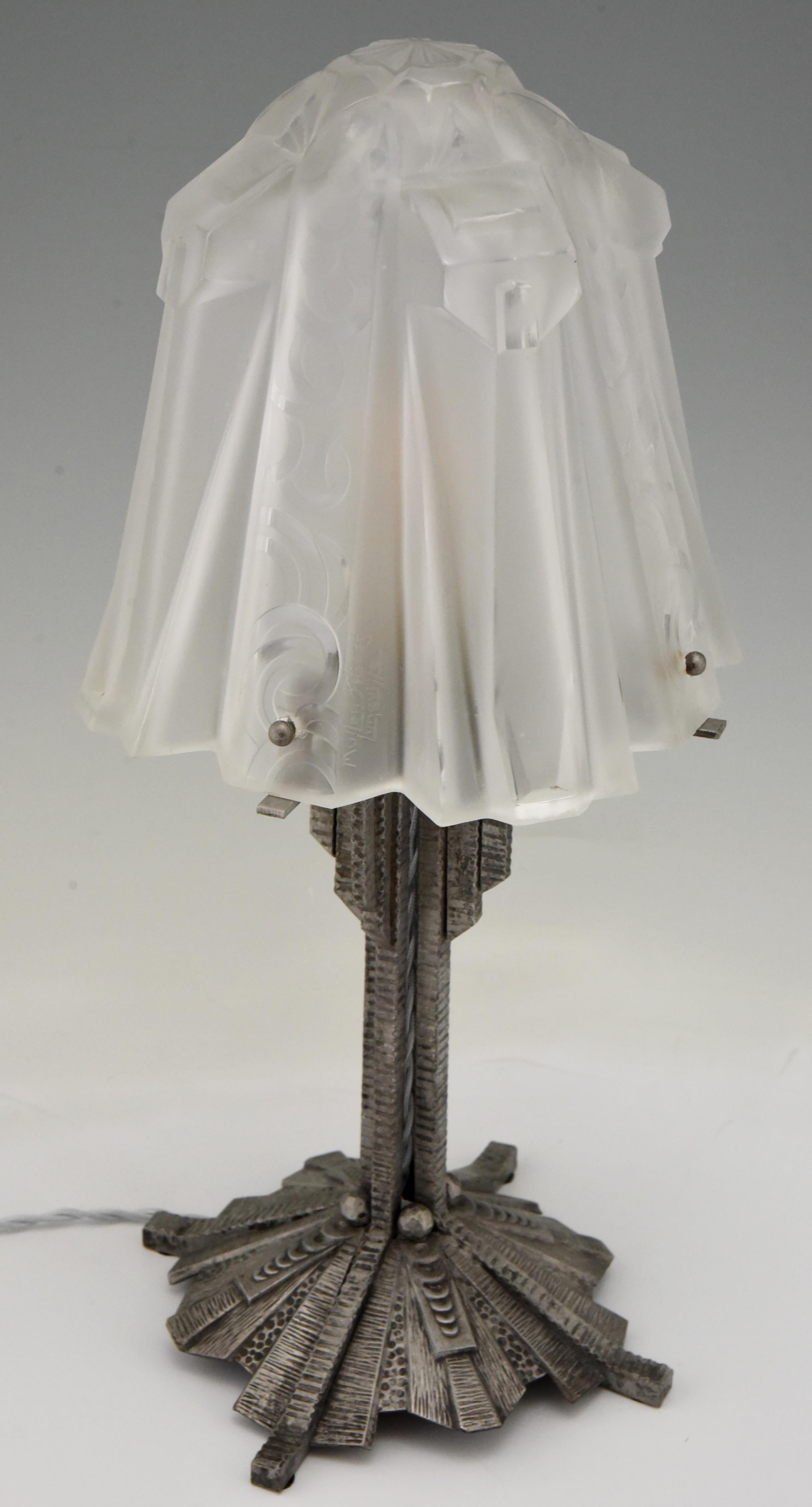 Art Deco Glass and Iron Table Lamp Muller Freres, France, 1925 5