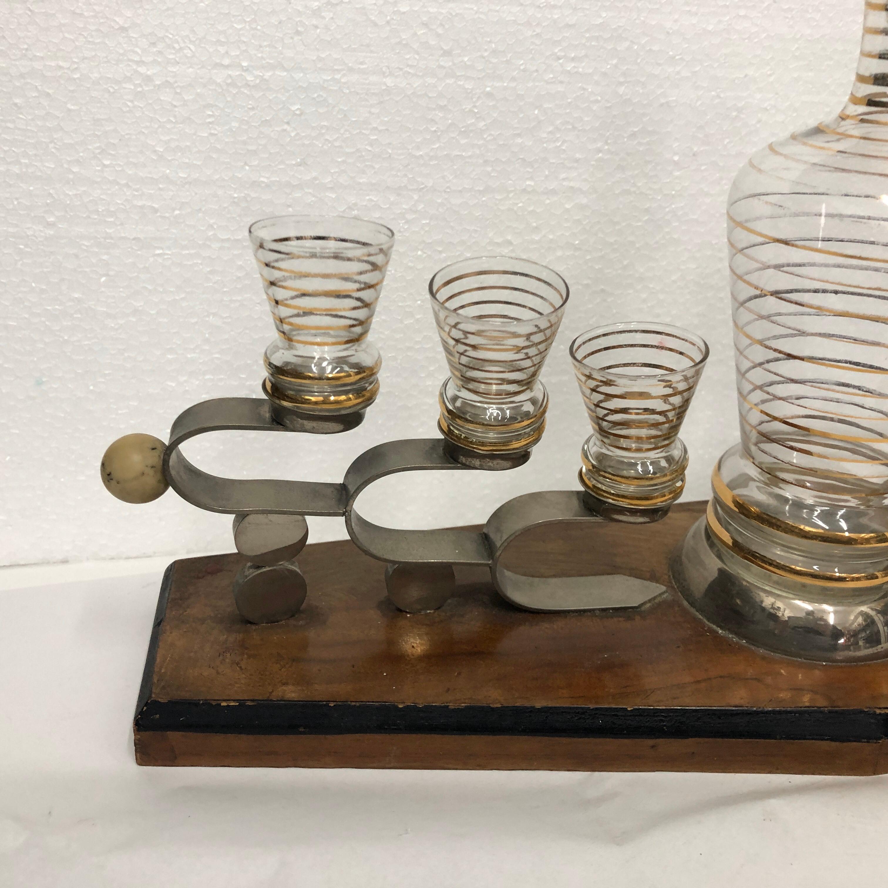 Stylish Italian liquor set, wood, silver plate and glasses are in very good conditions.