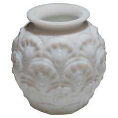 Vase boule Art Déco Marius-Ernest Sabino, années 1930