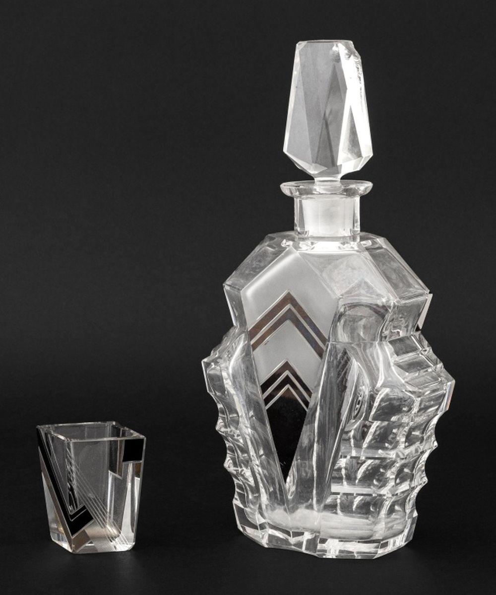 Art Deco Glass Barware, 4 Pcs. For Sale 3