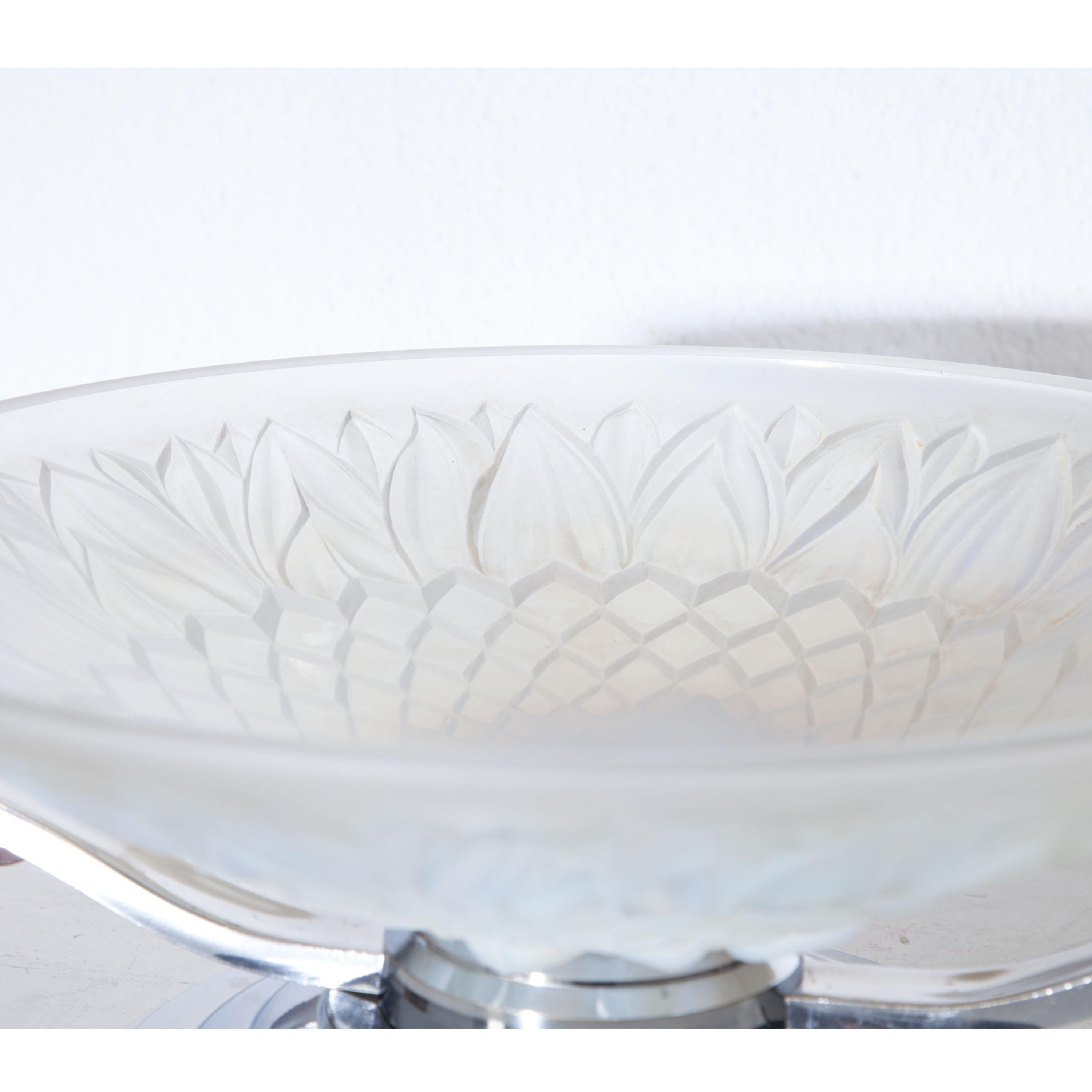 Art Deco Glass Bowl, 1940s In Good Condition In Greding, DE