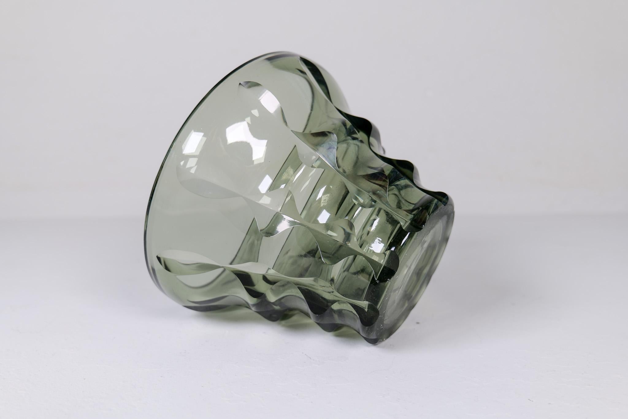  Art Deco Glass Bowl Sweden 1930s  For Sale 3