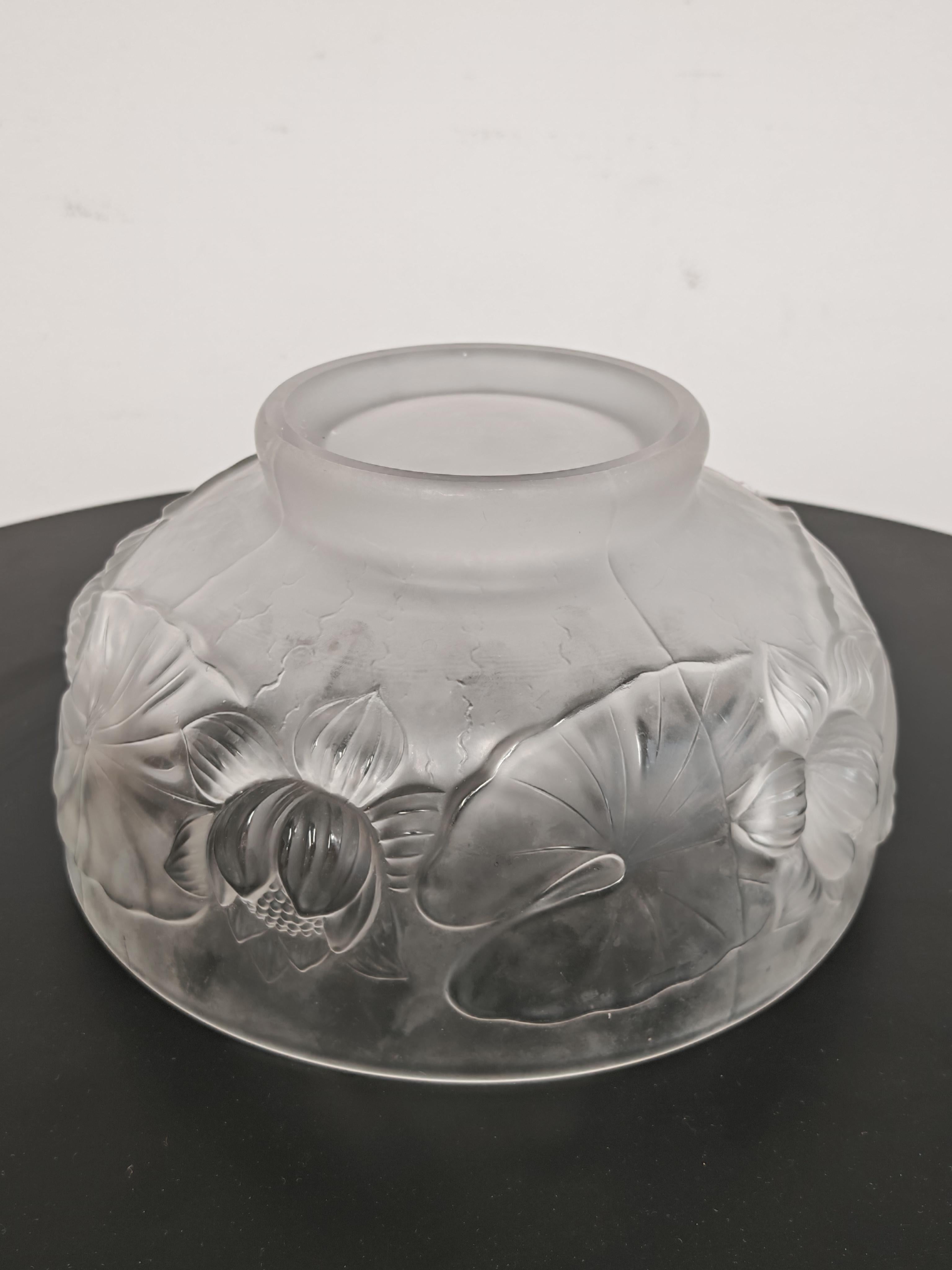 Metà XX secolo Ciotola in vetro Art Déco 