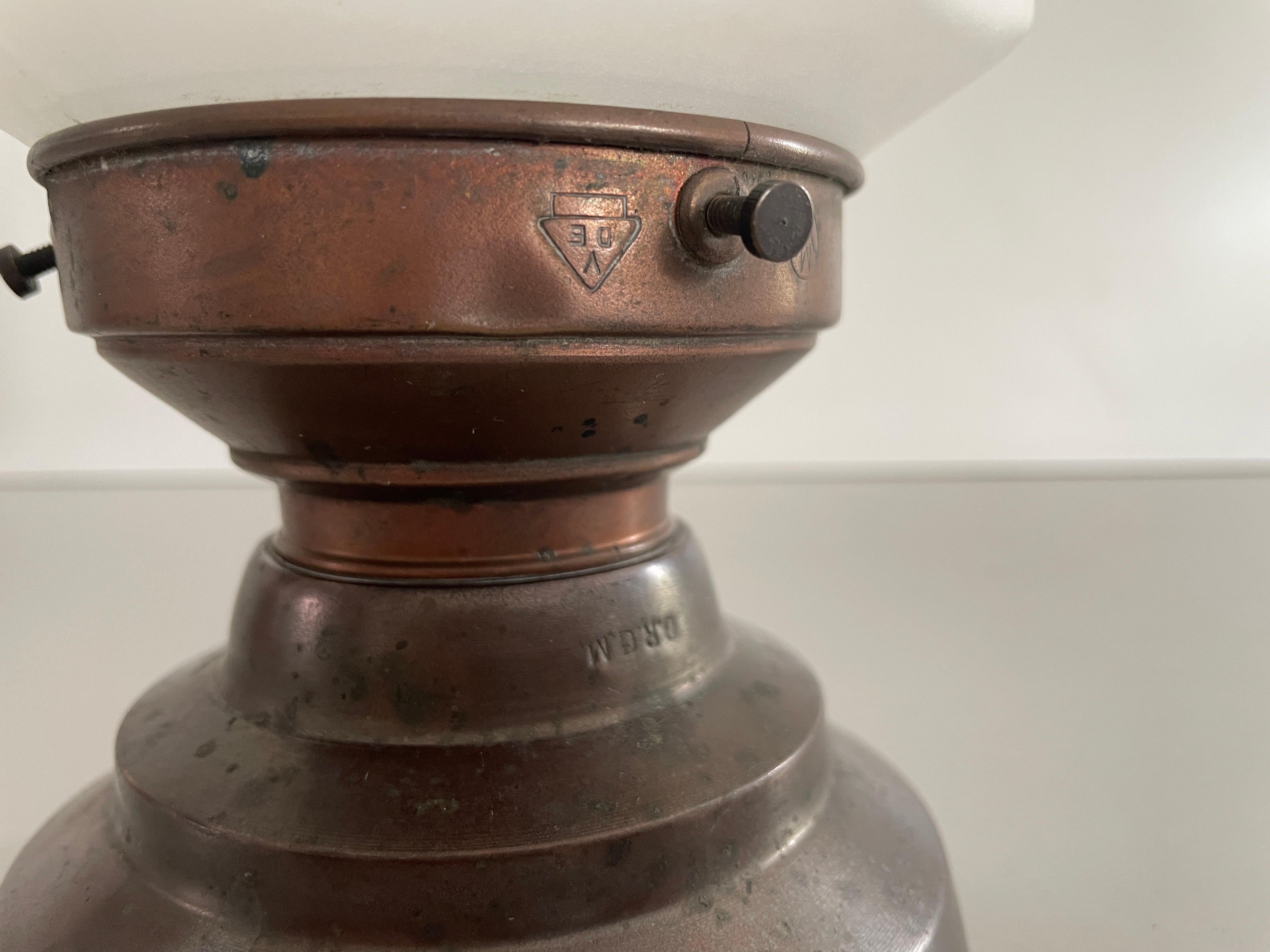 Lámpara de techo de cristal Art Decó con base de cobre de Zenith, años 30, Alemania en venta 3