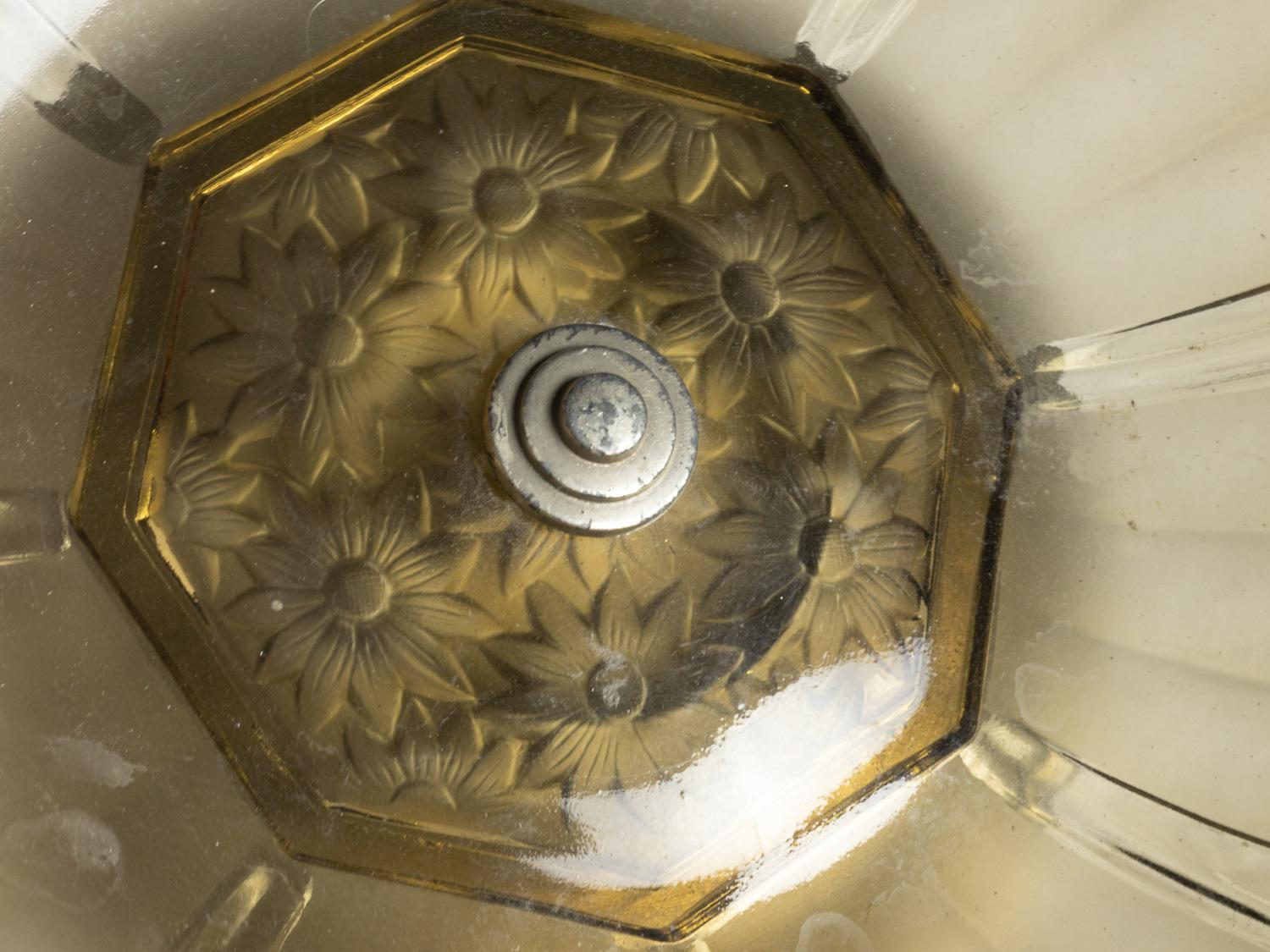 Centre de table en verre Art Deco, 20e siècle en vente 1
