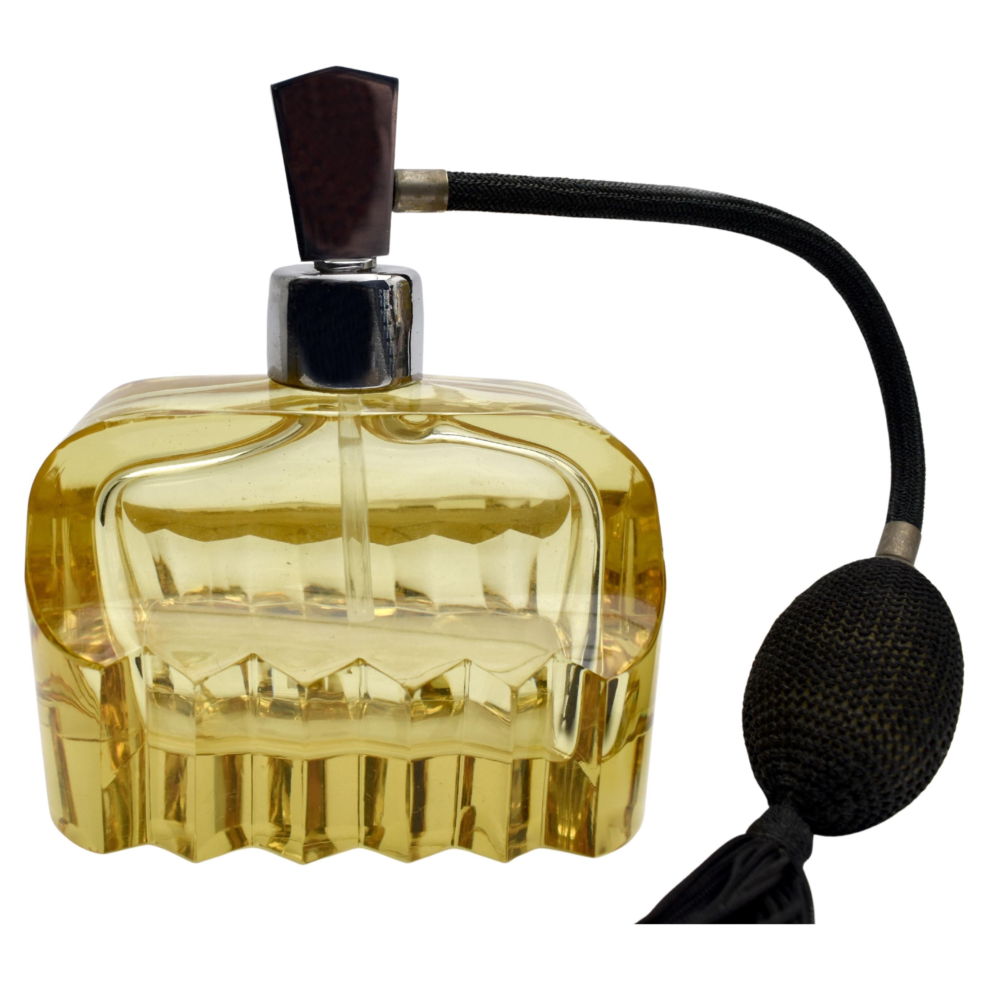 Nebulizzatore di profumo geometrico in vetro e cromo Art Deco, Inghilterra, anni '30