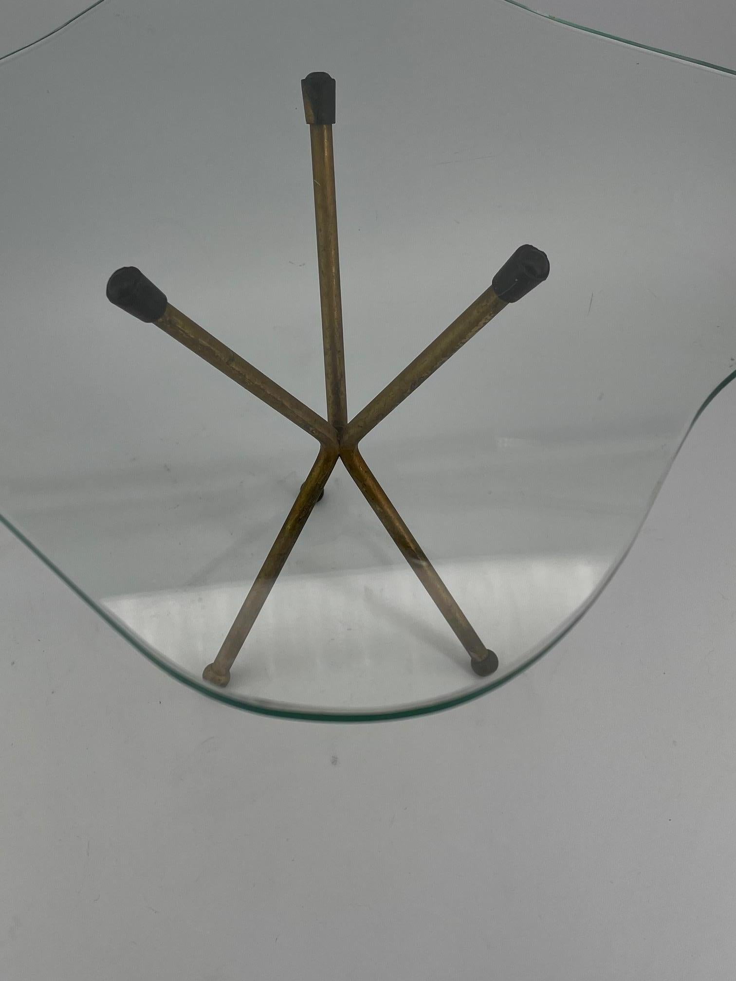 Mid-20th Century Art Deco Glass Cloud Stand Jewelry Boutique Shop Window Display Prop NYC Dept For Sale