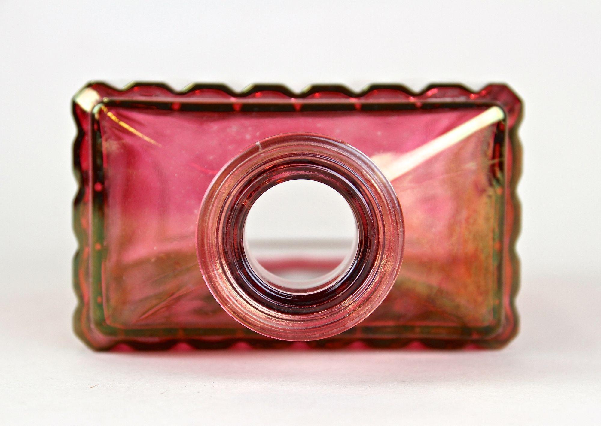 Art Deco Glass Decanter/ Liquor Bottle, Red/ Gold Iridescent, Austria Ca. 1930 For Sale 8