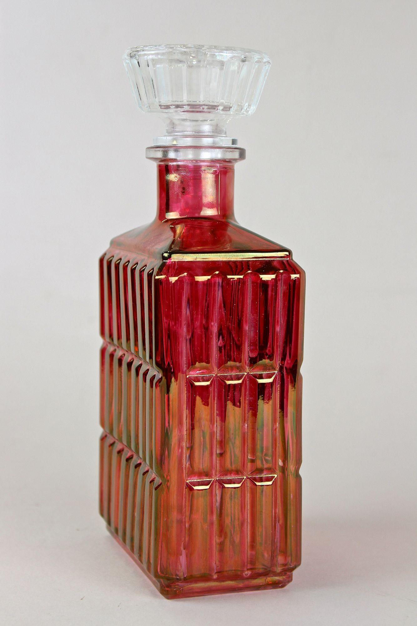 Art Deco Glass Decanter/ Liquor Bottle, Red/ Gold Iridescent, Austria Ca. 1930 For Sale 1