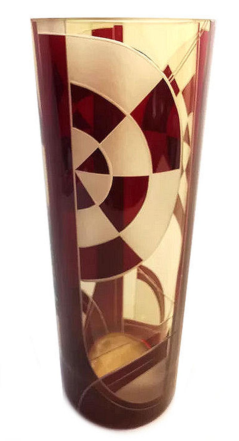 Standing just over 30 cm tall we offer for your consideration is this exceptional 1930's Art Deco glass vase, and what a gem it is! It really does pack a punch being very tall and elegant and with the most glorious geometric decoration. Features
