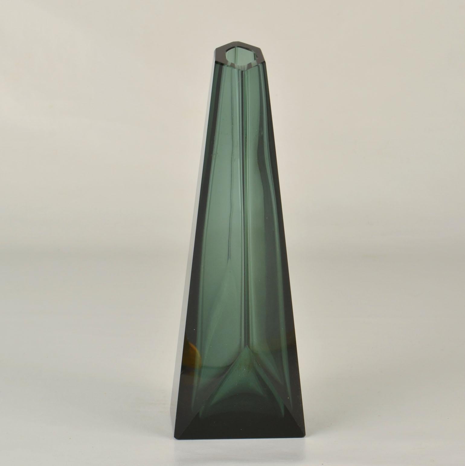 Blown Glass Art Deco Glass Facet Cut Emerald Green Vase  For Sale