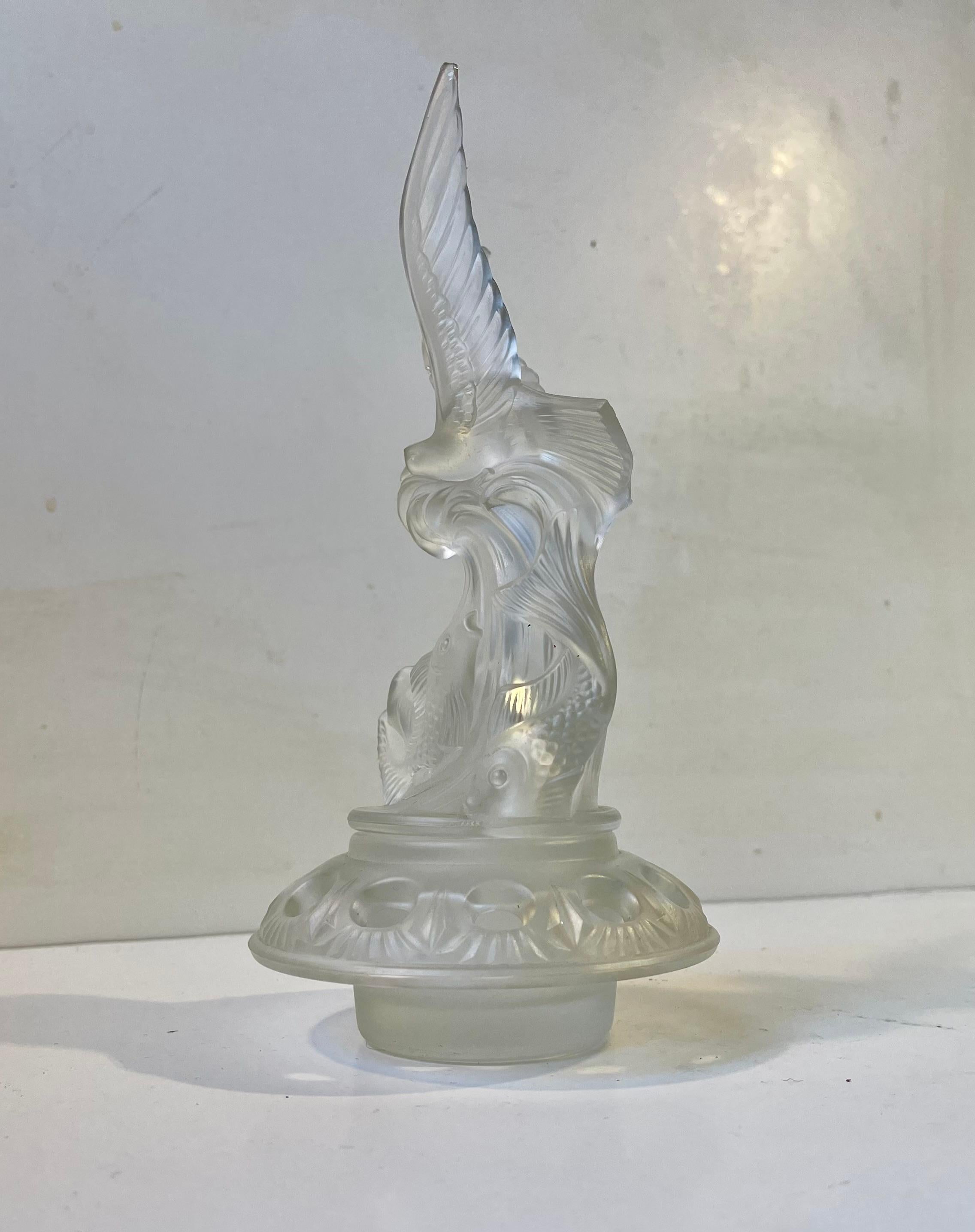 Europeo Rana fiorita in vetro Art Deco nello stile di Réne Lalique in vendita