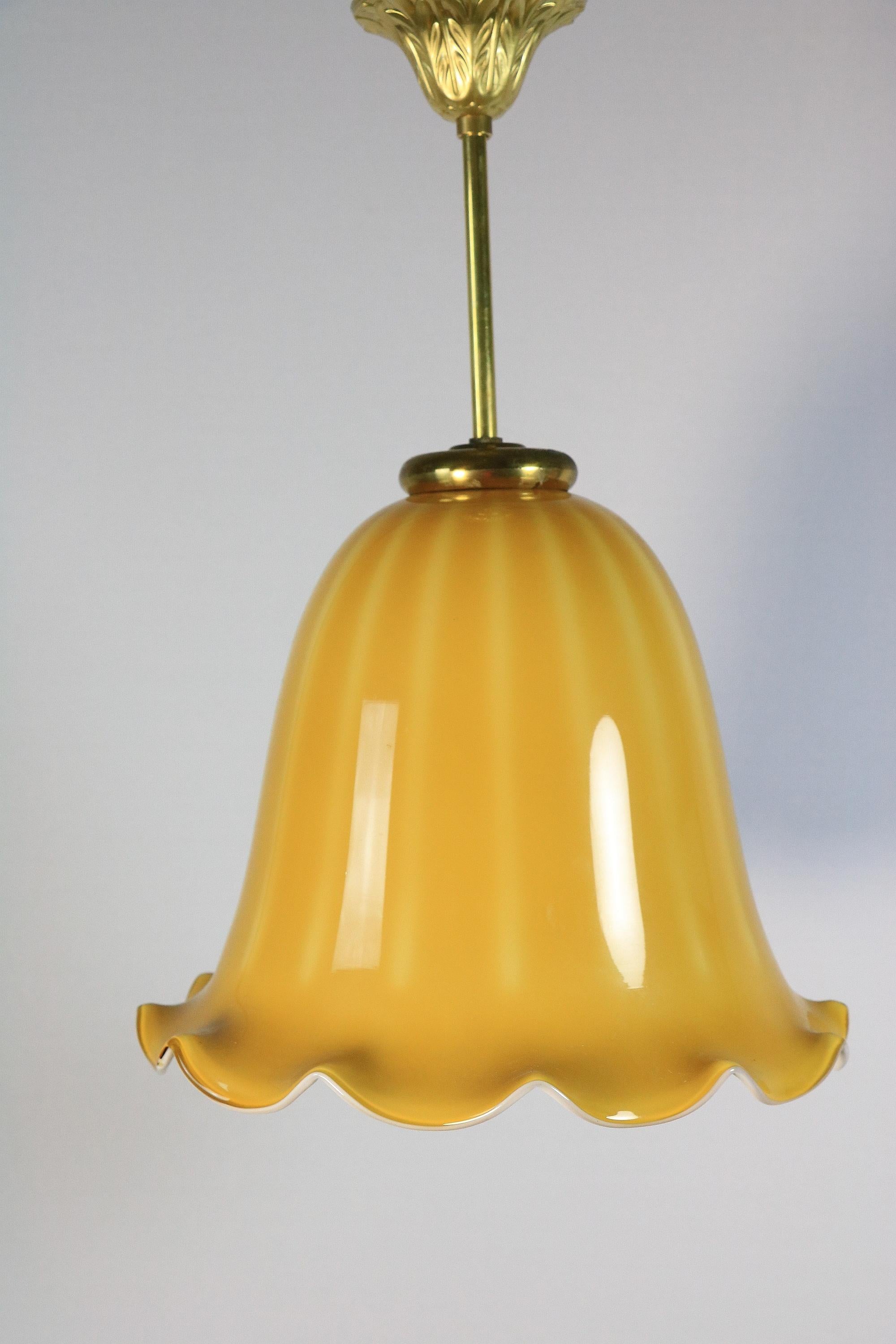 Art Deco Glass Lamp, Germany, Amber colored , 1940s, bell shape In Good Condition For Sale In Berlin, BE