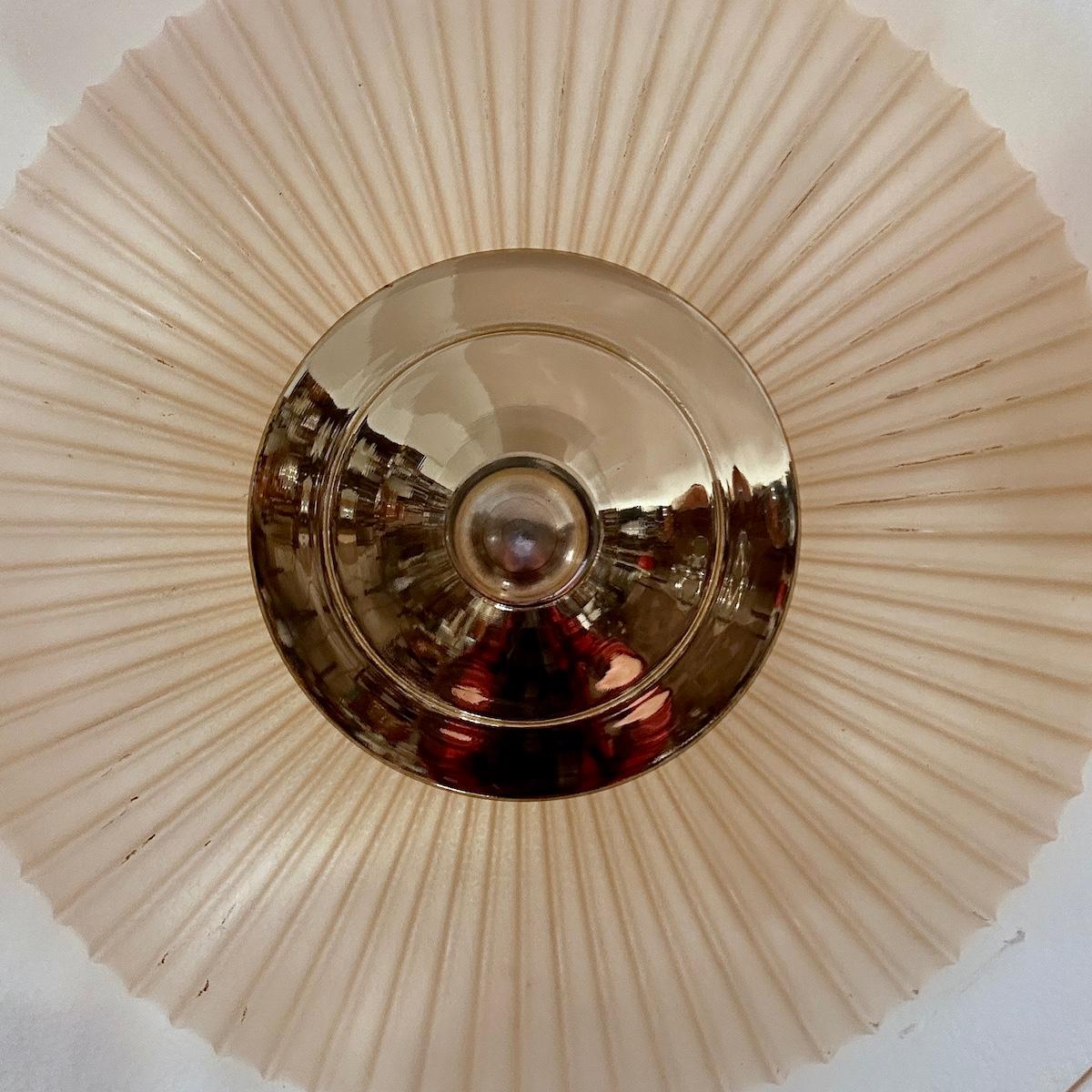 Americano Apparecchio di illuminazione in vetro Art Déco in vendita