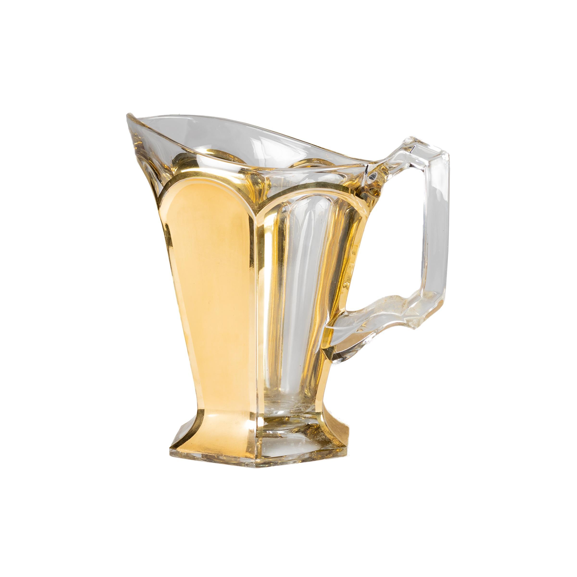 Cristal Ensemble en verre Art Déco, pichet et six verres, décorations dorées, 1930 en vente