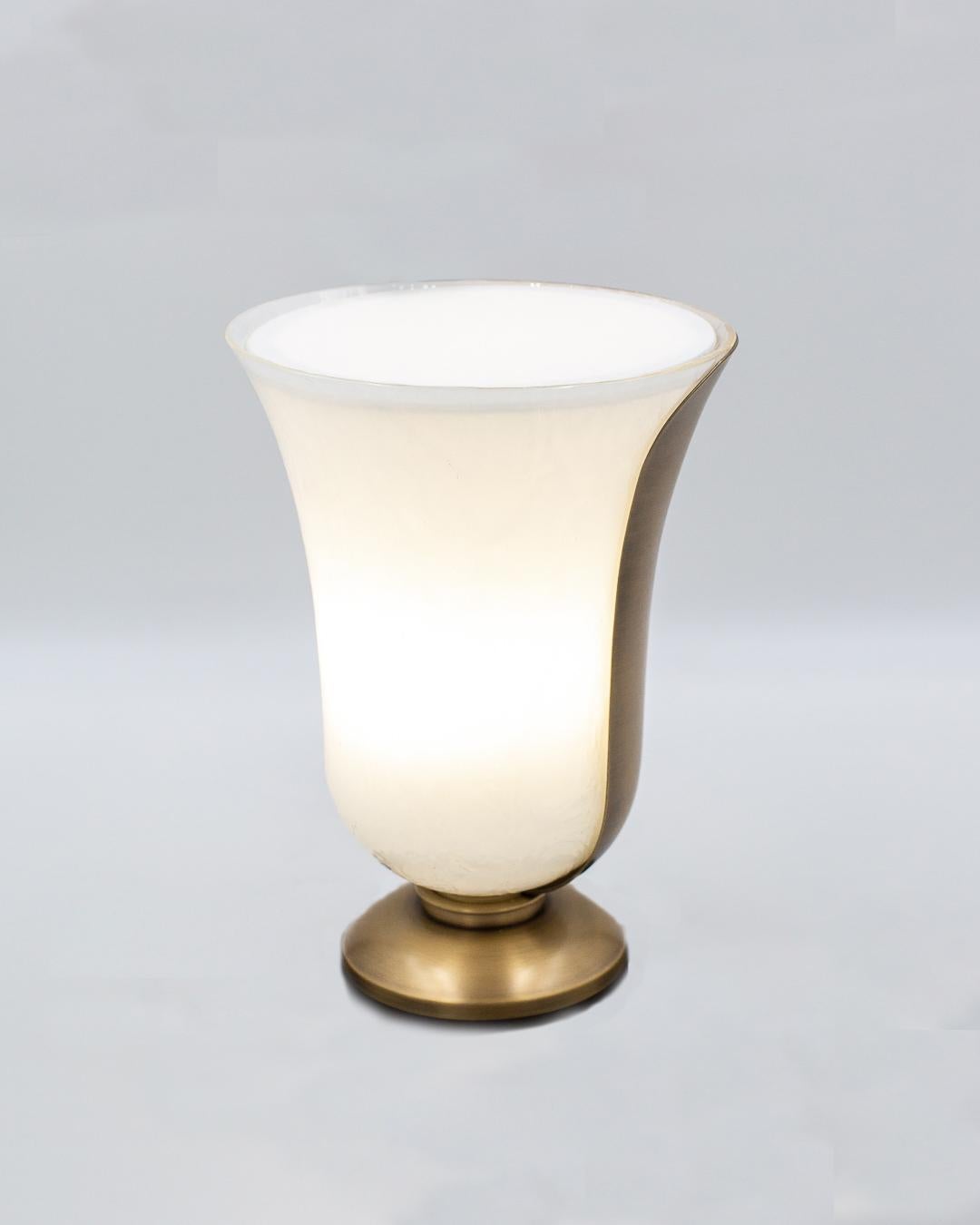 20th Century Art Deco Glass Table Lamp For Sale