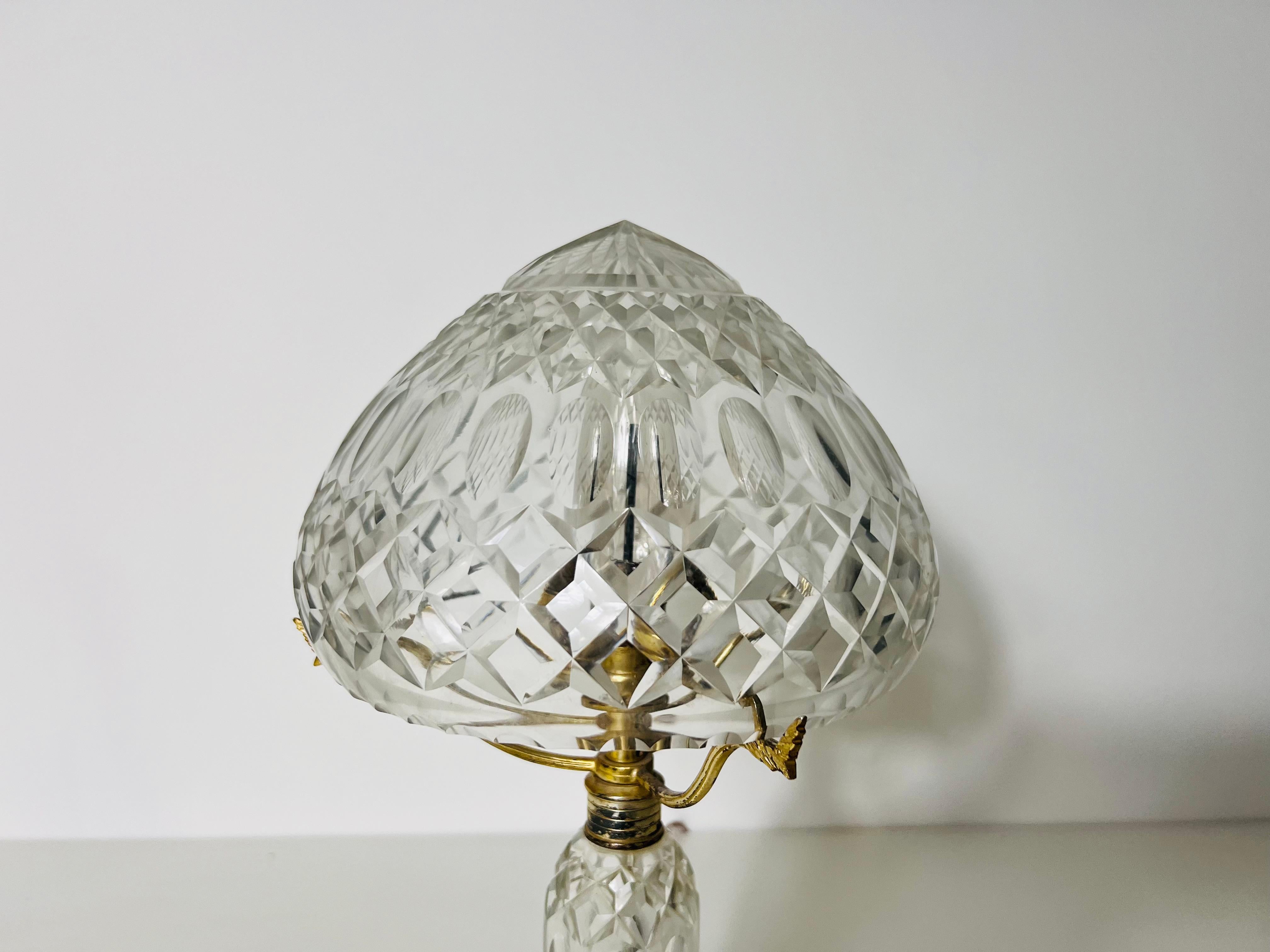 Lámpara de mesa de cristal Art Decó, Alemania, años 40 en venta 1