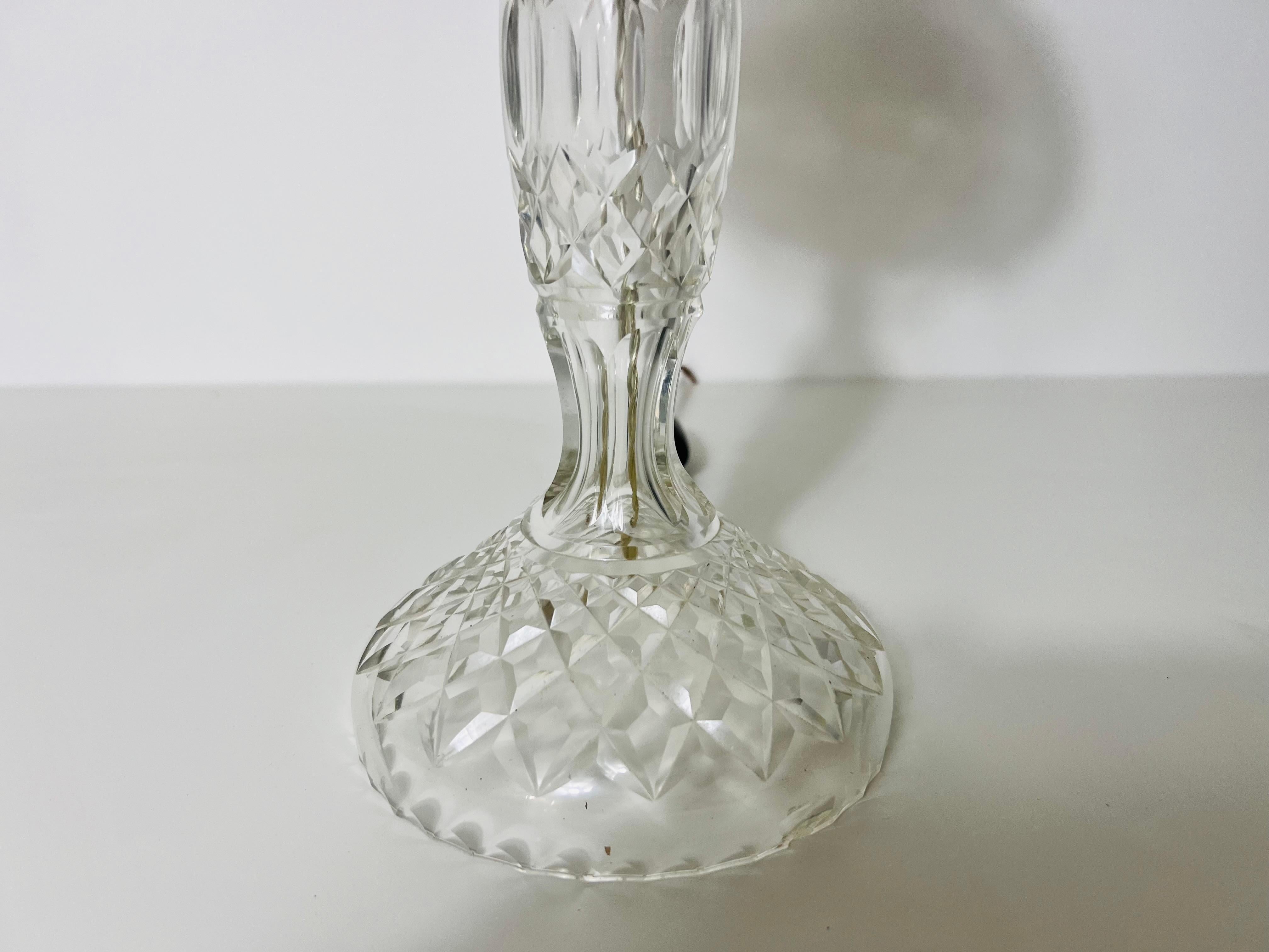 Lámpara de mesa de cristal Art Decó, Alemania, años 40 en venta 2