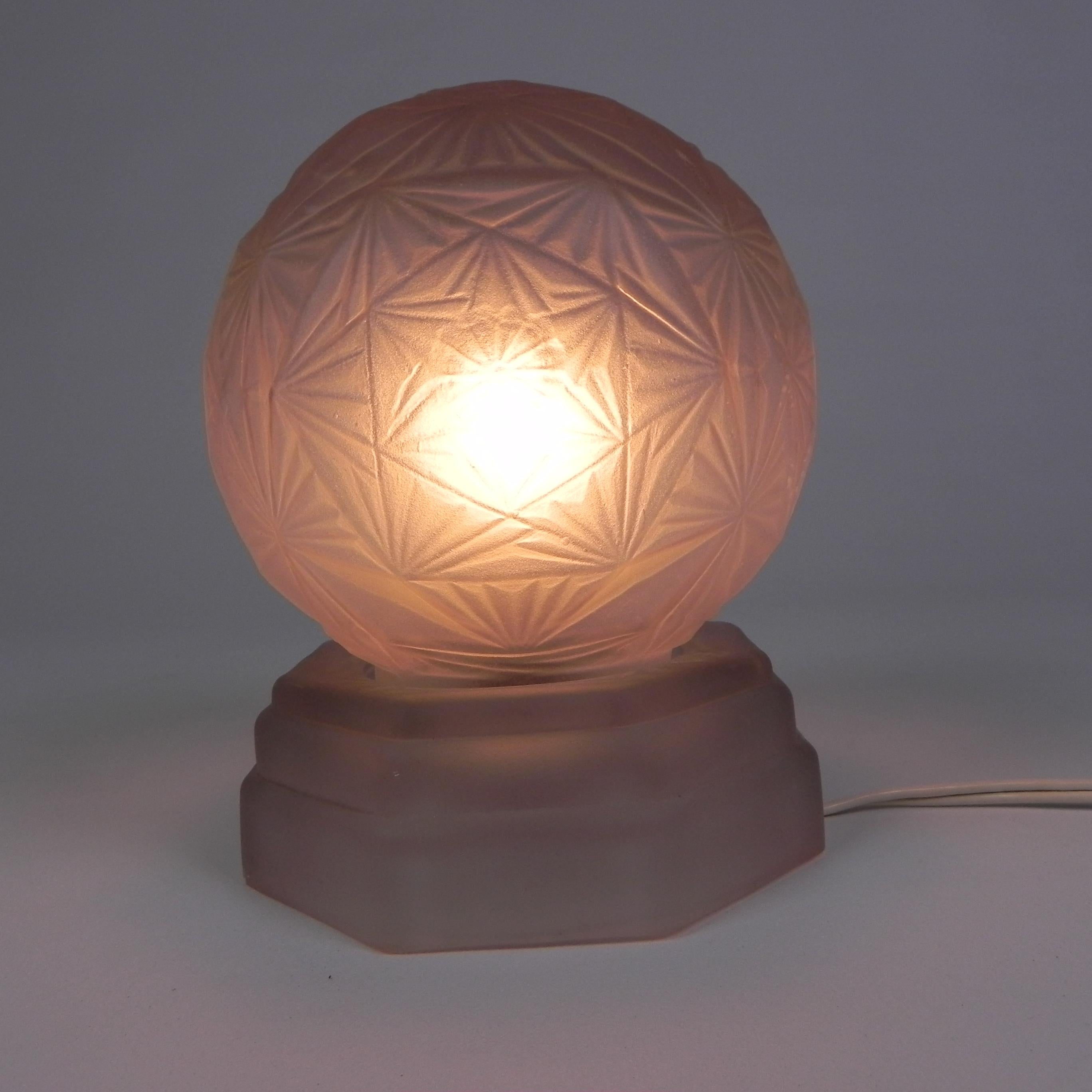 Début du 20ème siècle Lampe de table Art Déco signée Sonover, années 1920 en vente