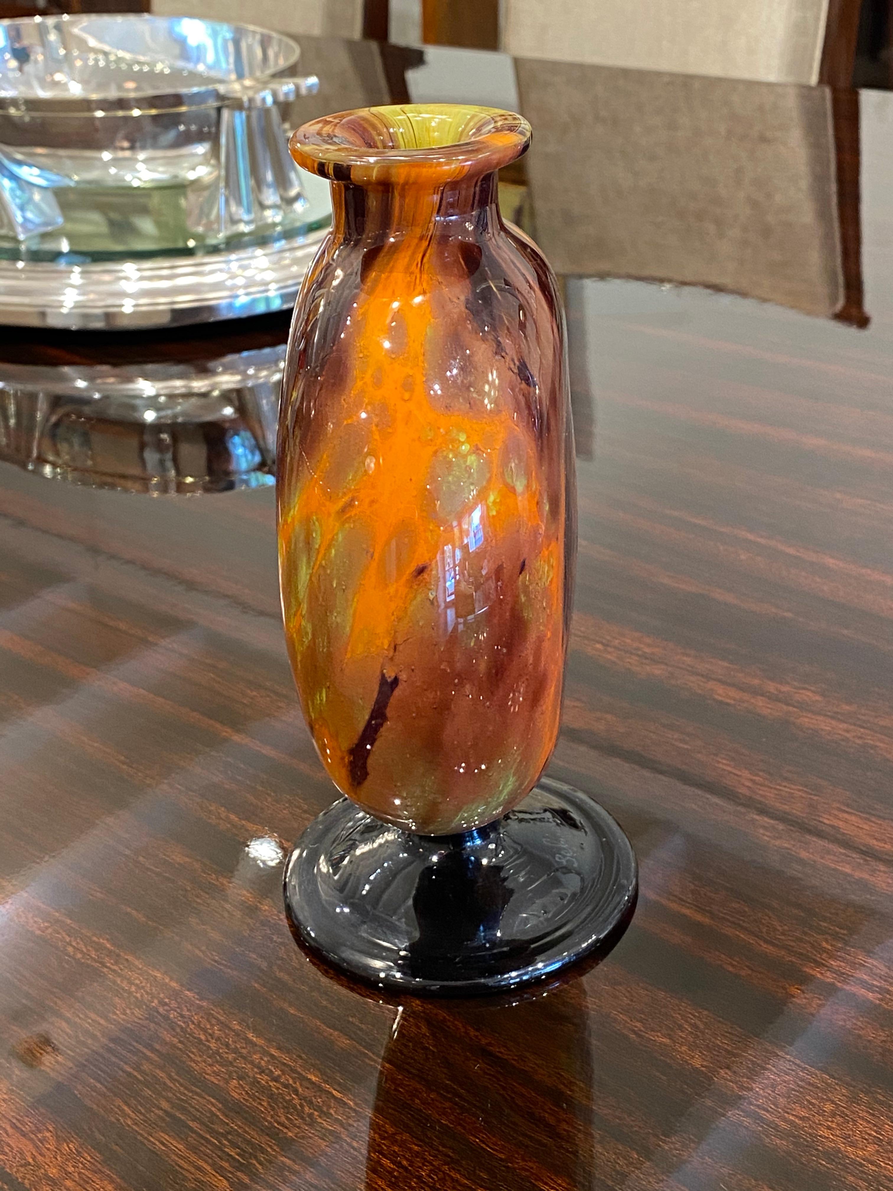 Art Deco Glass Vase by Charles Schneider In Good Condition For Sale In Miami, FL