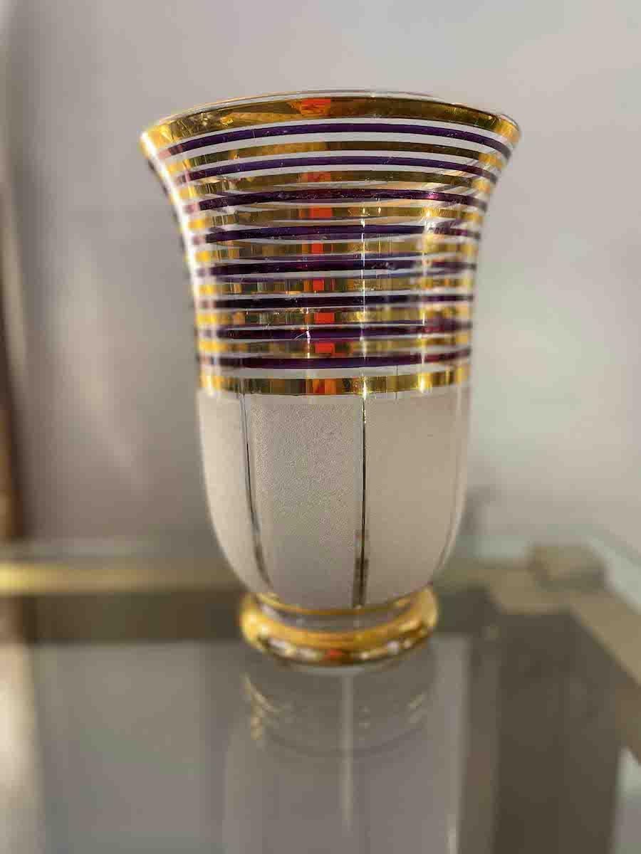 Art Deco Glass Vase For Sale 5