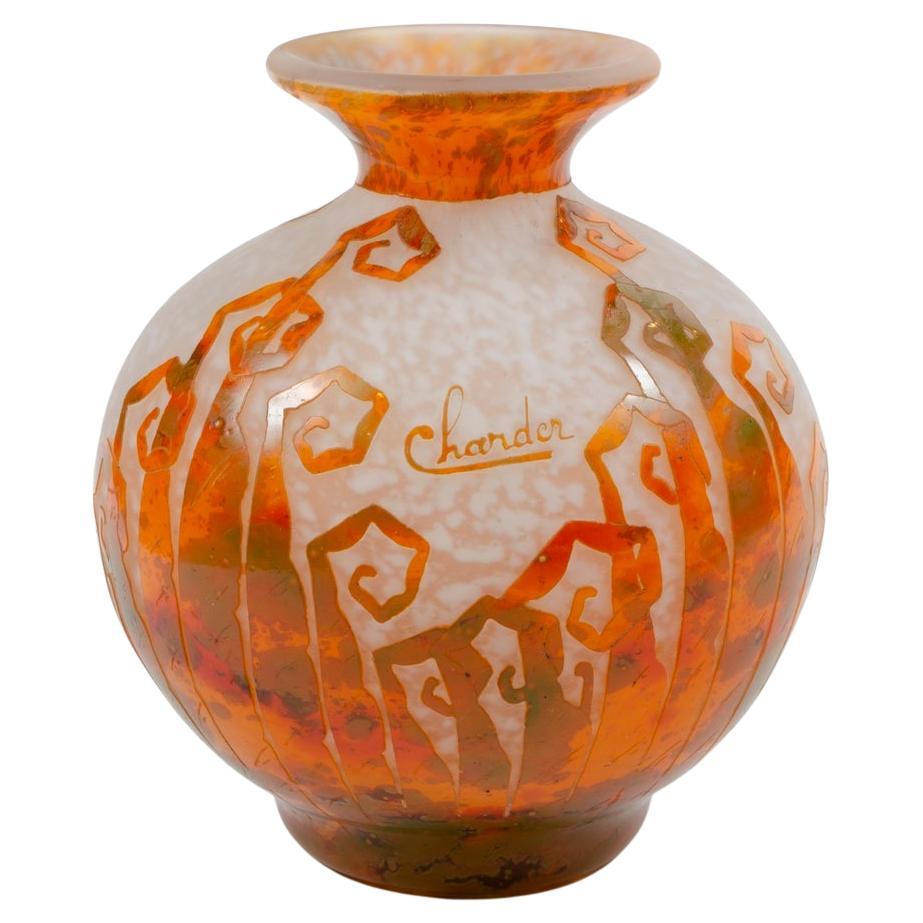 Vase en verre Art Déco "FOUGERES" de Charder En vente sur 1stDibs