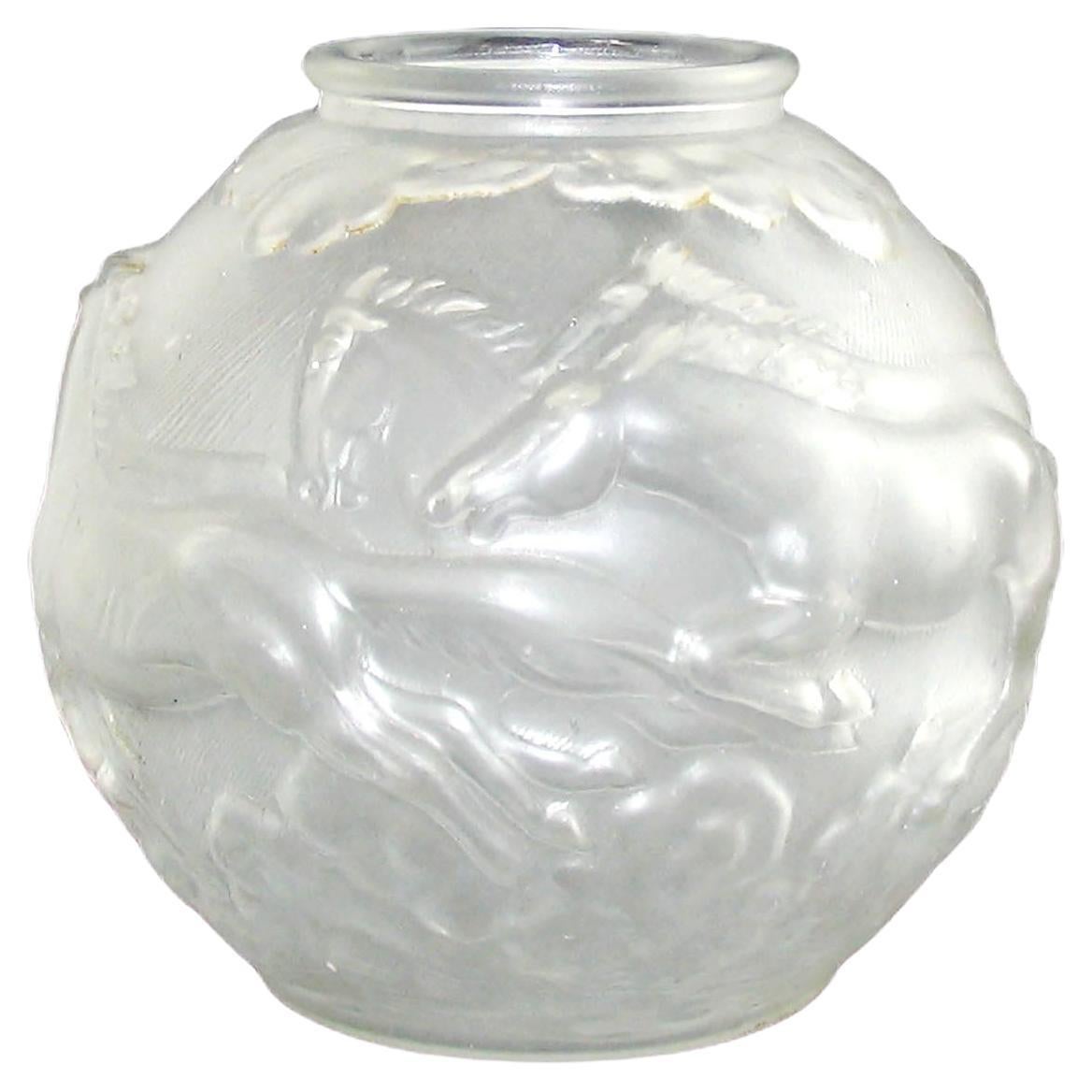  Art Deco Glass Vase Karel Zentner, Libochovice, Czechoslovakia, 1930s For Sale